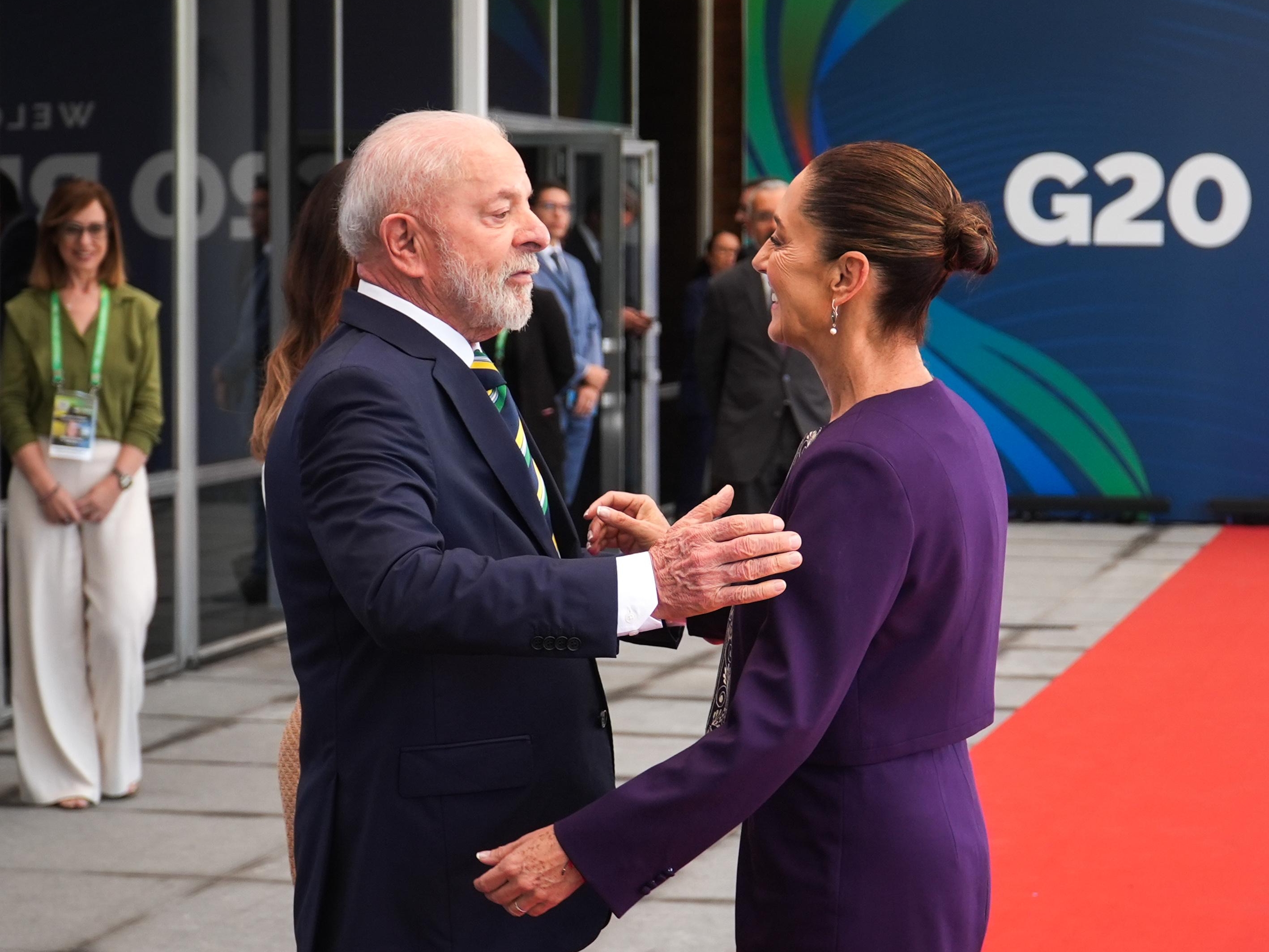 Sheinbaum hablará con Lula para felicitarlo y retomará relación de Pemex con Petrobras