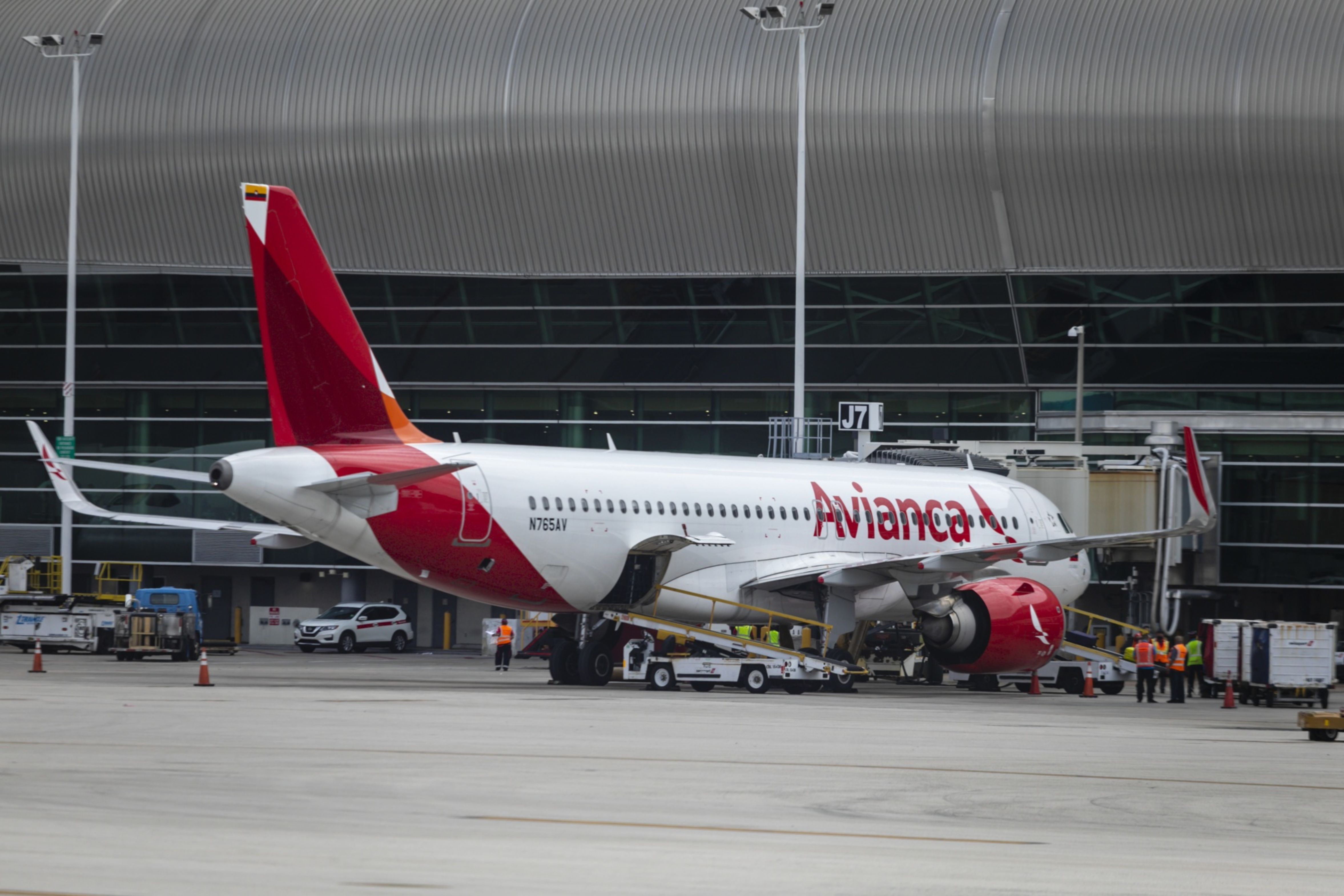 Avianca pierde demanda contra el Ministerio del Trabajo por conflicto con asociación de aviadores