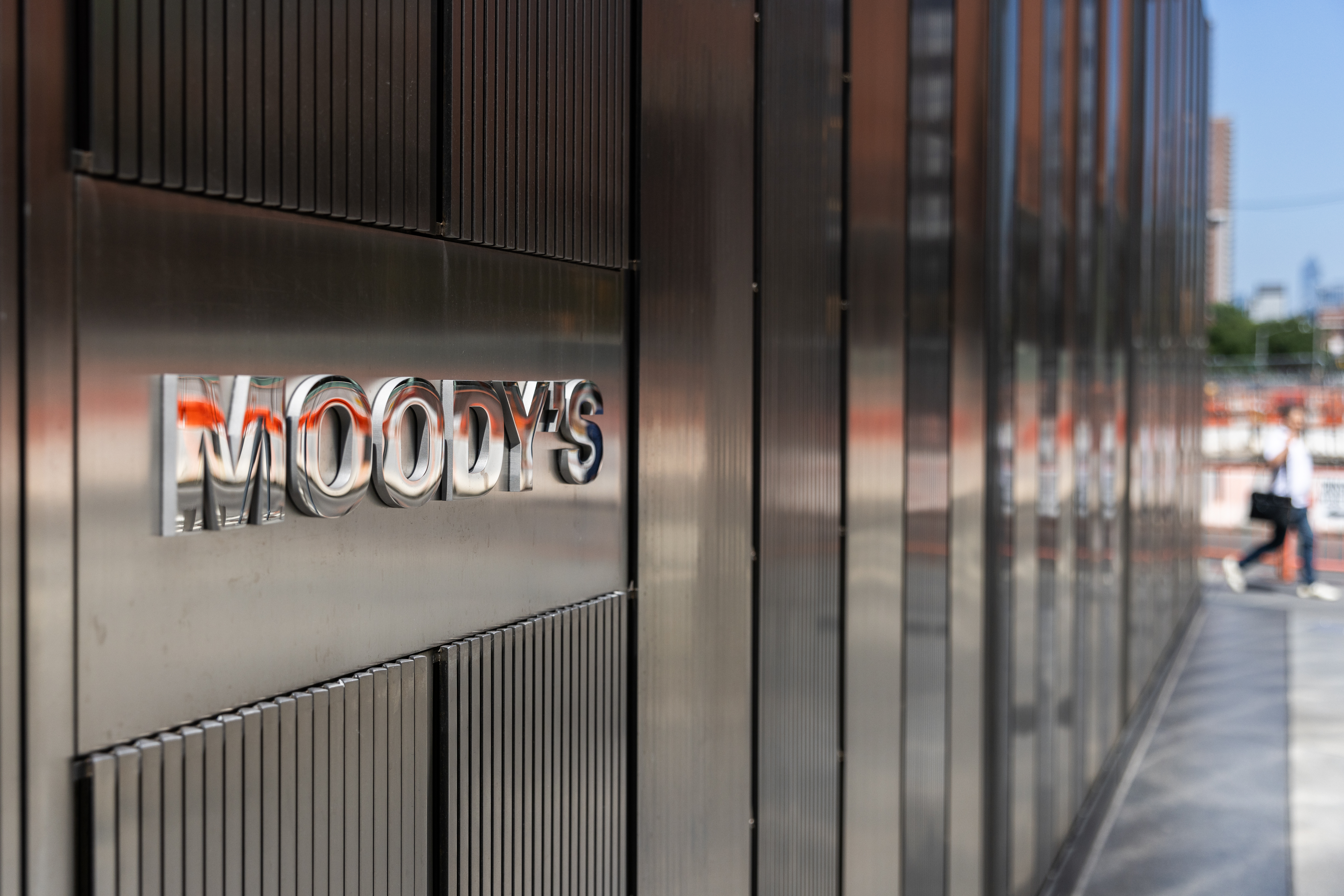 Por qué Moody’s no mejorará la calificación de Argentina en el corto plazo