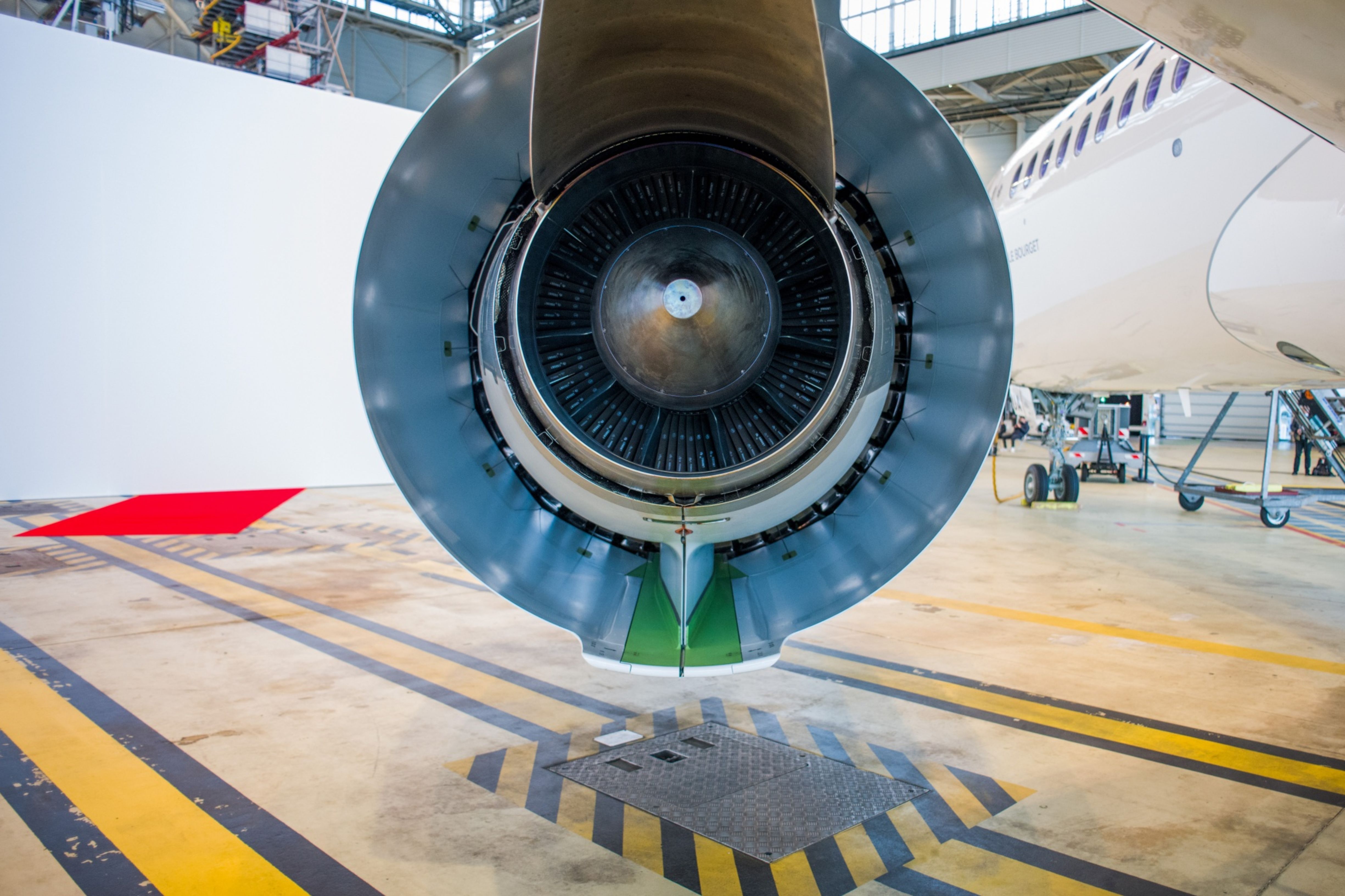 EasyJet hace un pedido gigante de US$20.000 millones a Airbus para