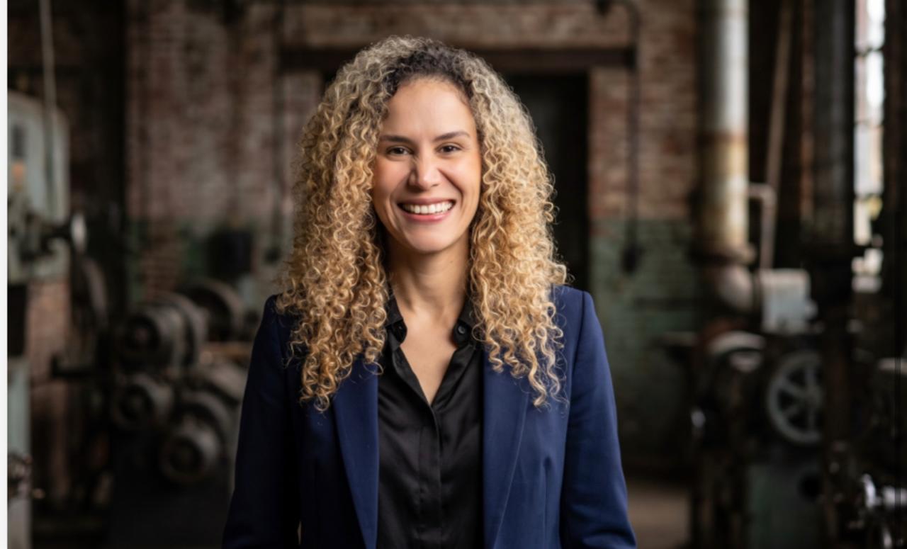 Natalia López Fuentes será la ministra de Trabajo de Abelardo de la Espriella: su hoja de vida Natalia López Fuentes será la ministra de Trabajo de Abelardo de la Espriella: su hoja de vida