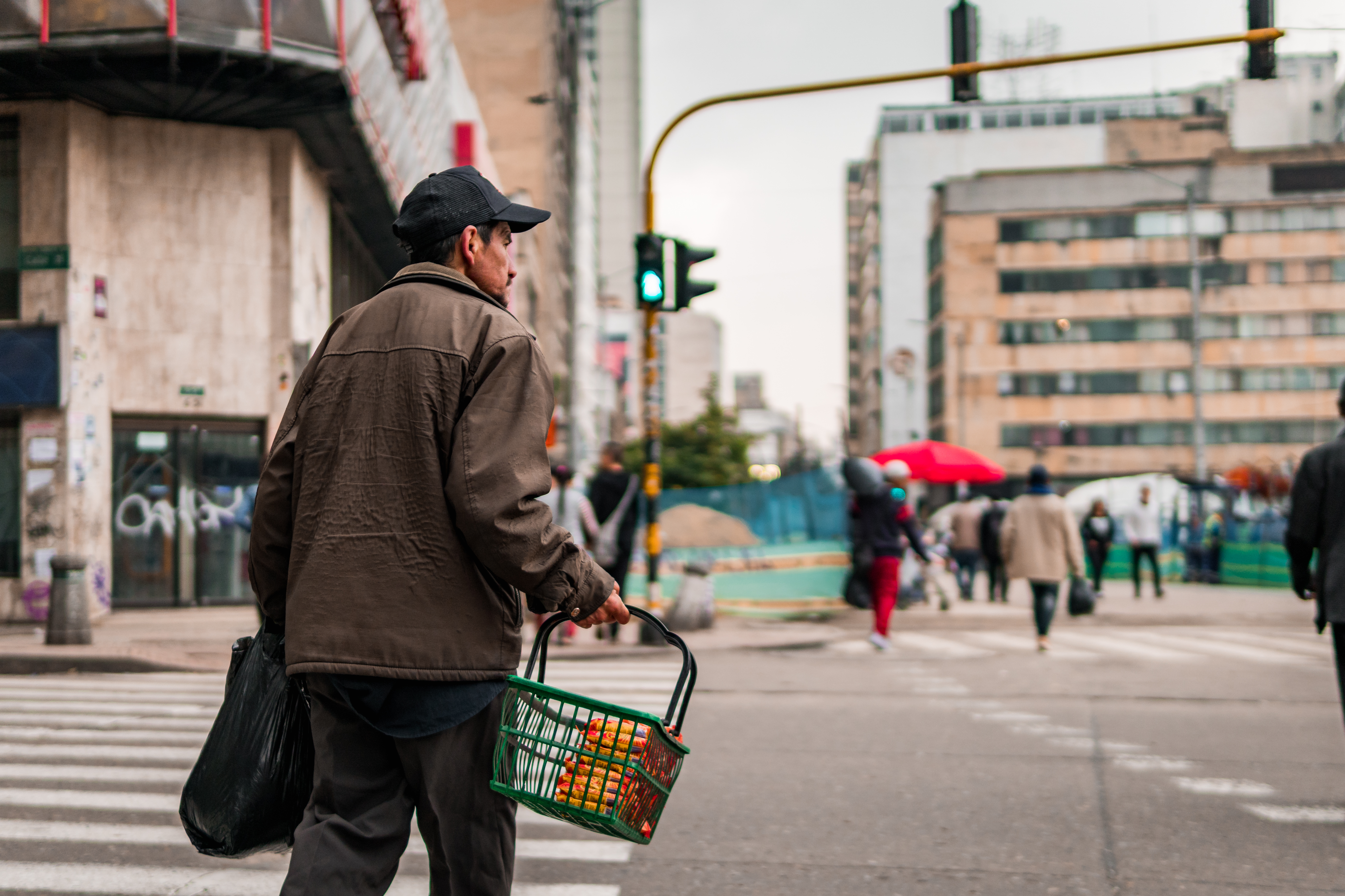 ¿Cómo está el desempleo y el empleo informal en Colombia?