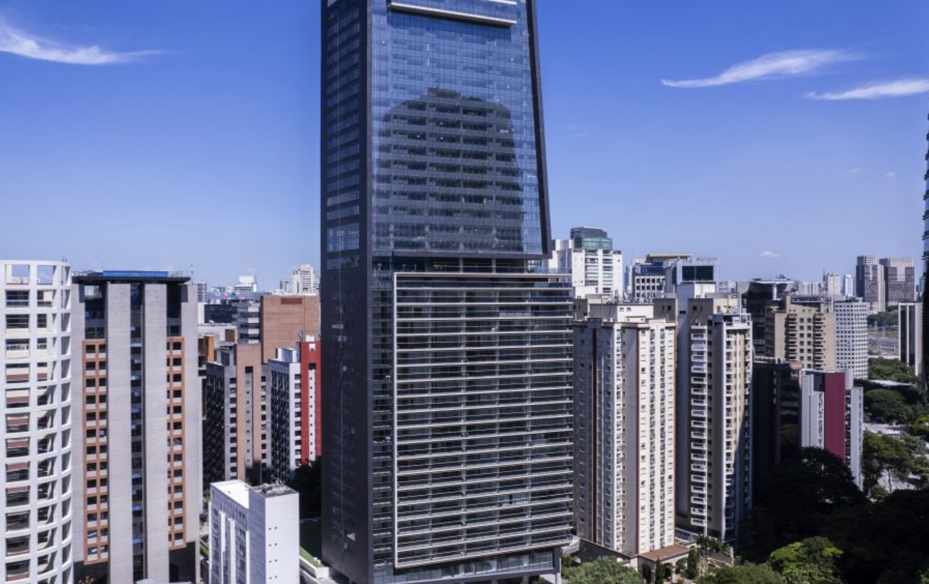 HBR, dona do shopping Mogi, faz oferta pela Helbor para criar plataforma imobiliária HBR, dona do shopping Mogi, faz oferta pela Helbor para criar plataforma imobiliária