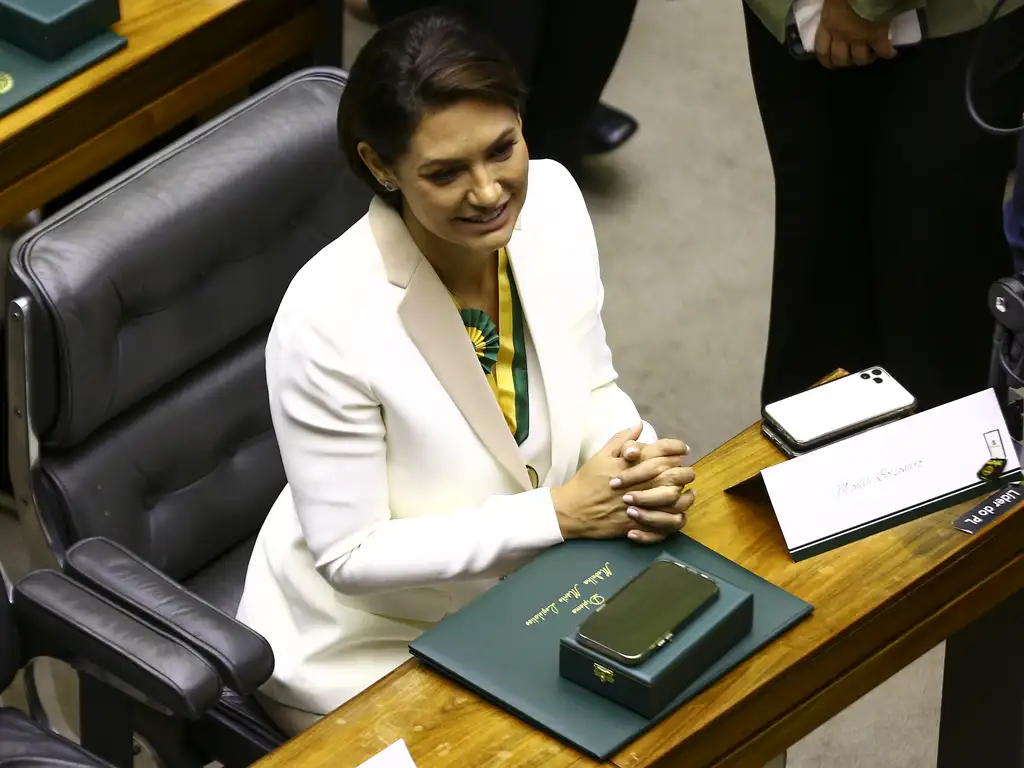 Exprimera dama Michelle Bolsonaro es elegida senadora en el Distrito Federal de Brasil Exprimera dama Michelle Bolsonaro es elegida senadora en el Distrito Federal de Brasil