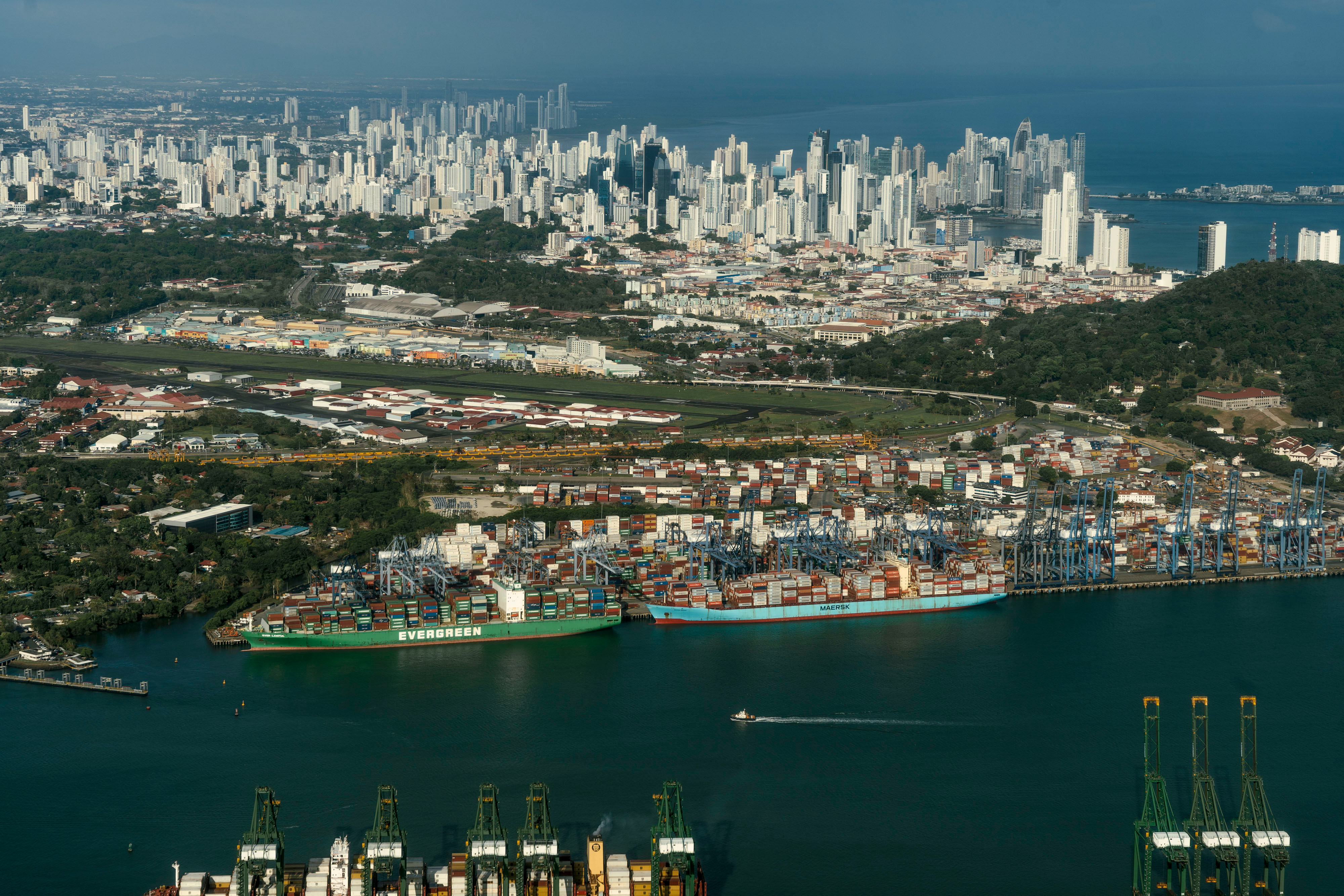 EE.UU. y aliados de América Latina alertan por “presión económica” de China en Panamá