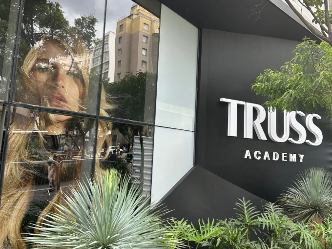 Truss, do Grupo Boticário, capacitou 75 mil cabeleireiros. E decidiu triplicar a meta