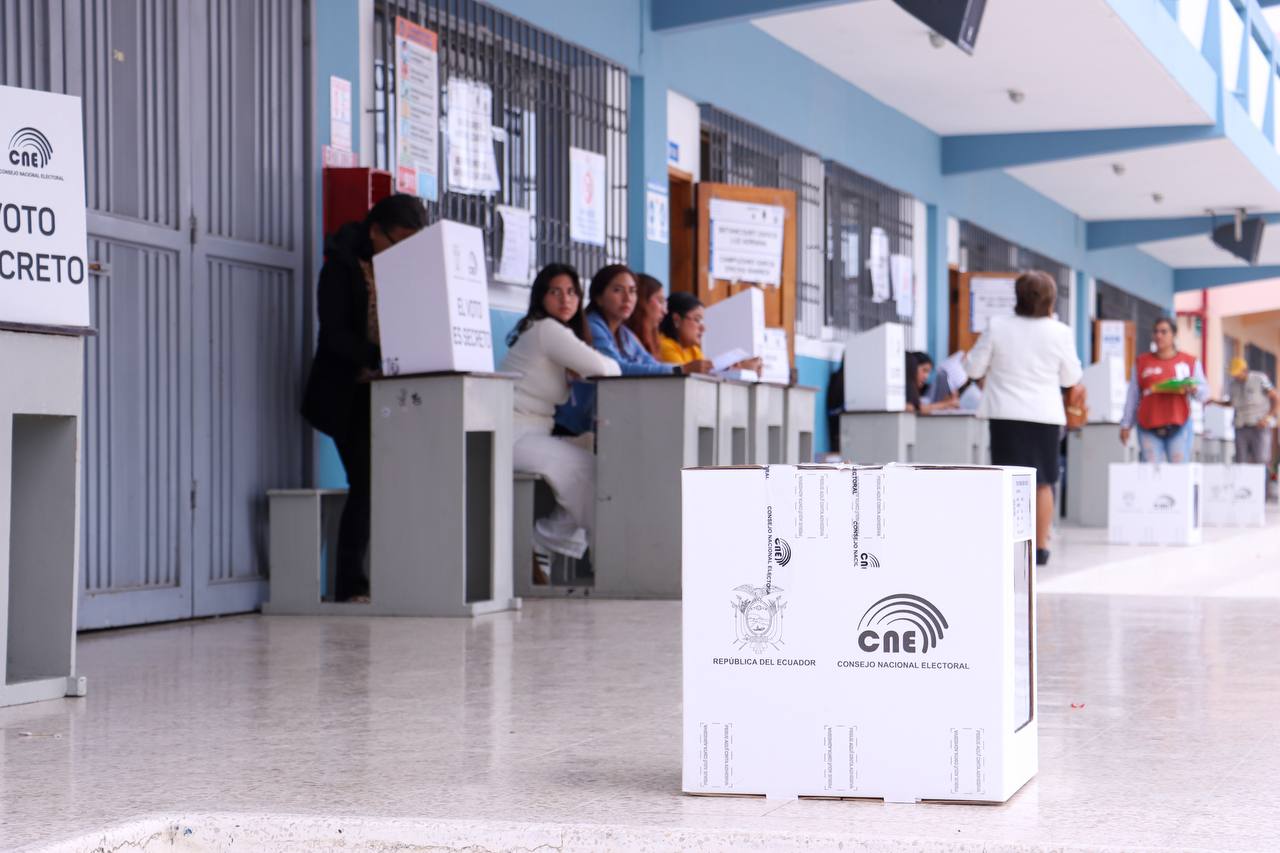 ¿Estrategia o El Niño? CNE adelanta elecciones en Ecuador y desata malestar del correísmo ¿Estrategia o El Niño? CNE adelanta elecciones en Ecuador y desata malestar del correísmo