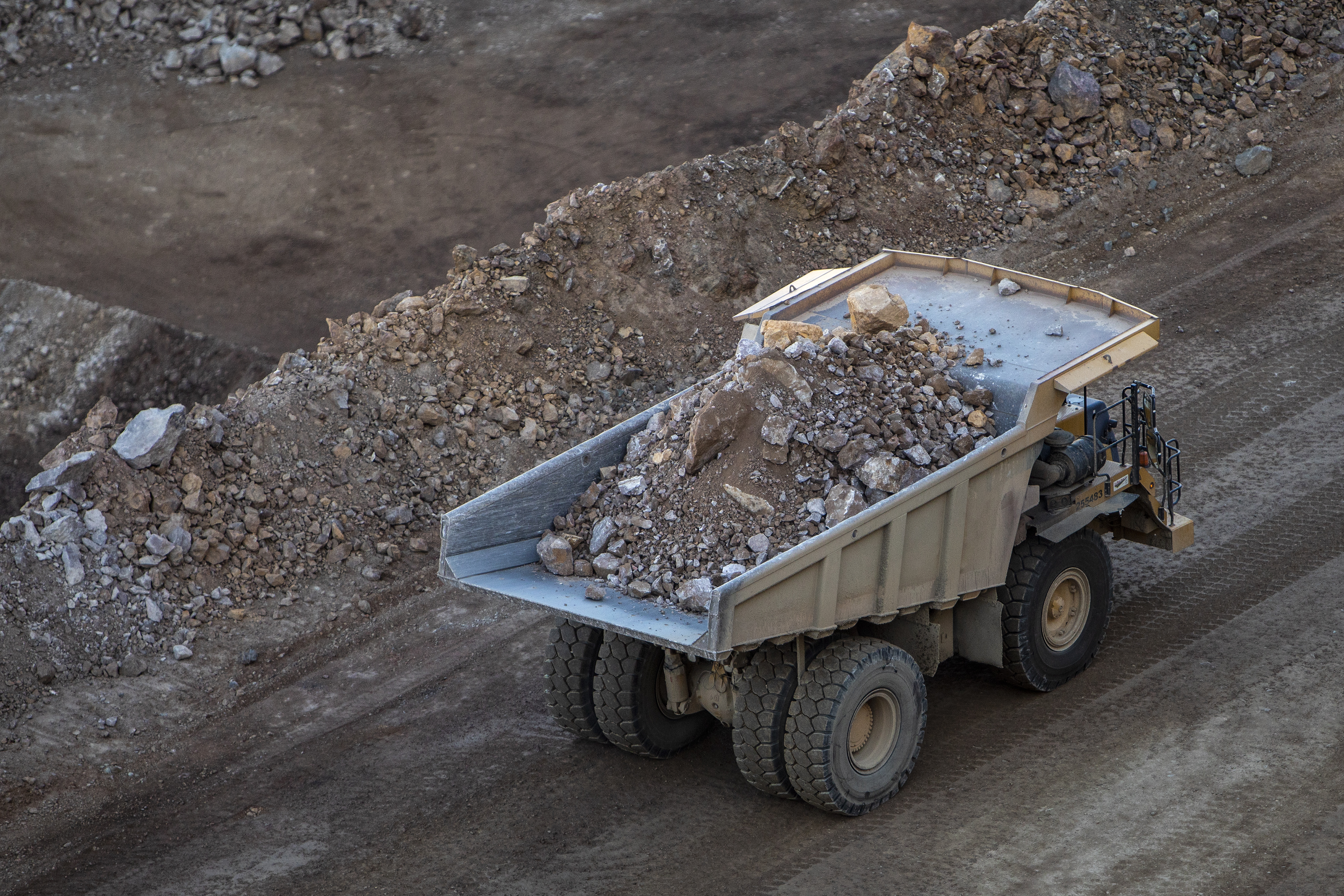 Comité de la Cámara de EE.UU. reveló presuntas malas prácticas de China en minería de Latinoamérica