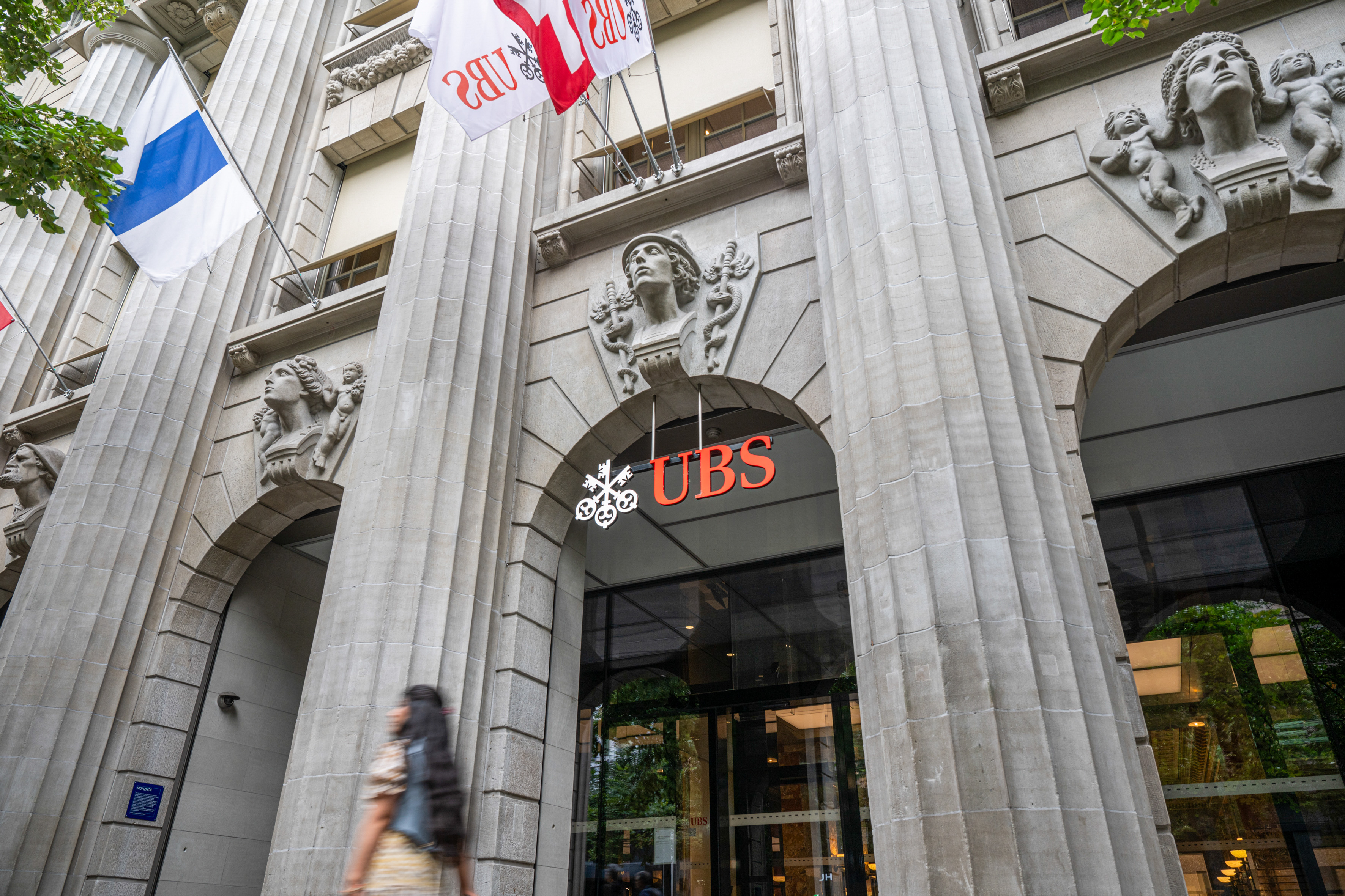 El riesgo país de Argentina “debería estar en 400 puntos”, según Czerwonko de UBS