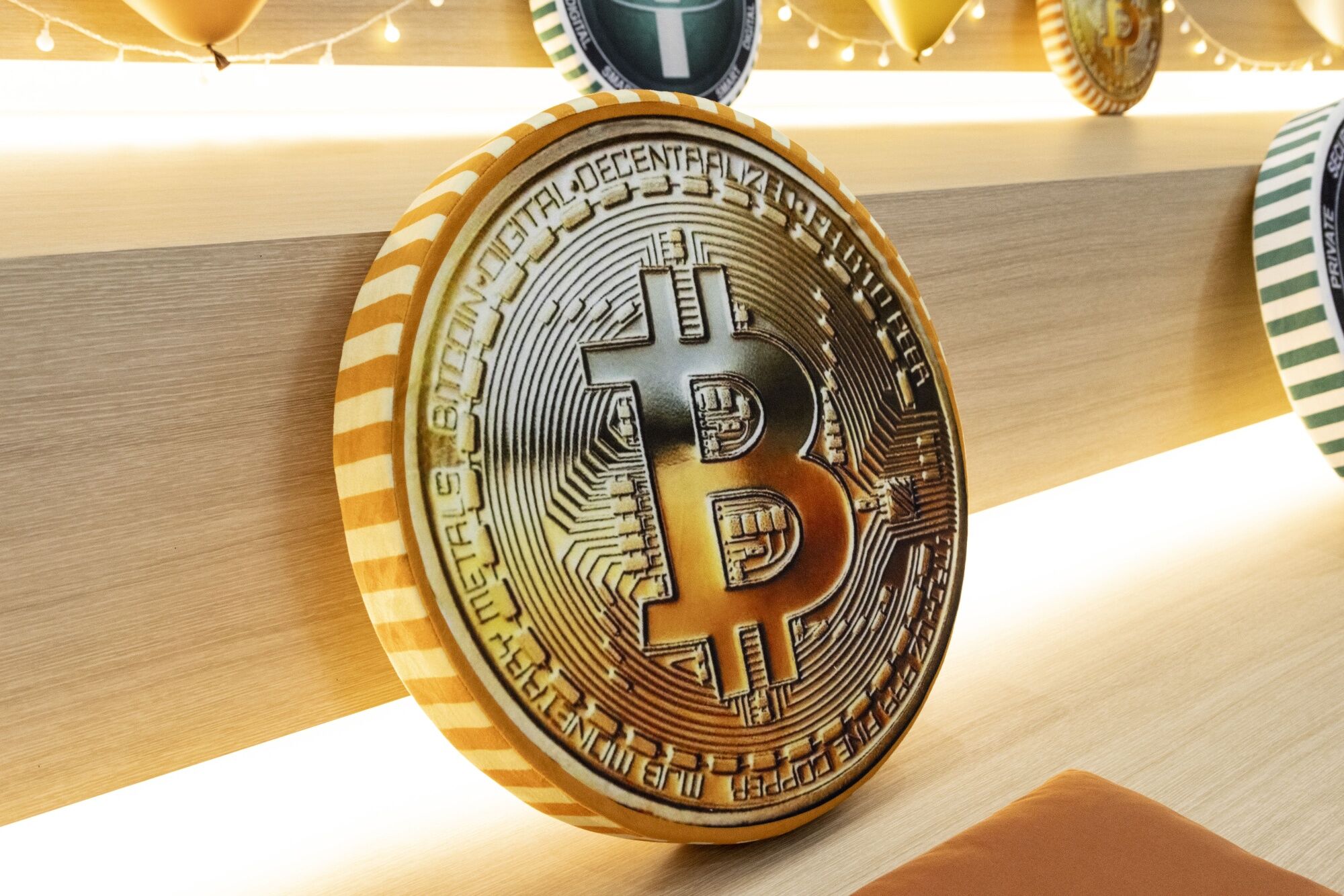 Así se movieron el bitcoin y las principales cripto en el primer trimestre de 2026