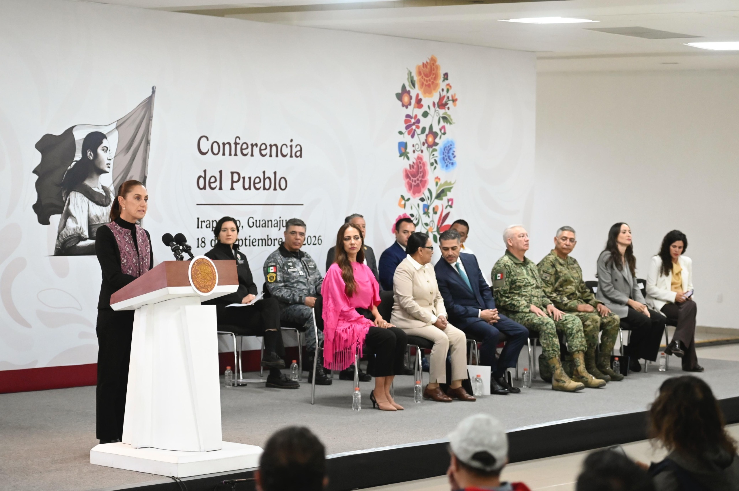 Sheinbaum y Trump discuten temas comerciales durante llamada en busca de un acuerdo final