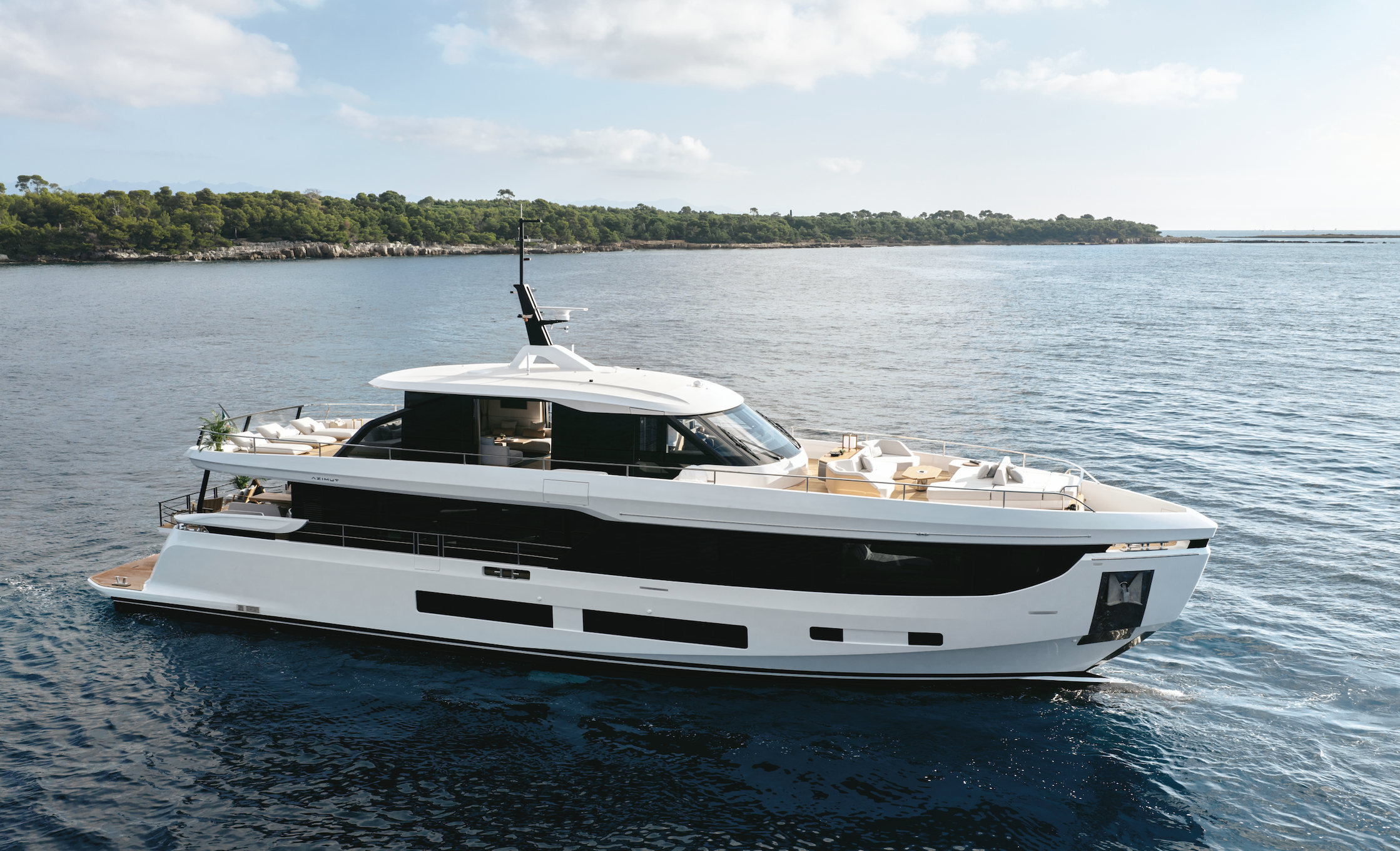 Azimut se expande em Itajaí, capital náutica do Brasil, e mira R$ 1 bi em receitas