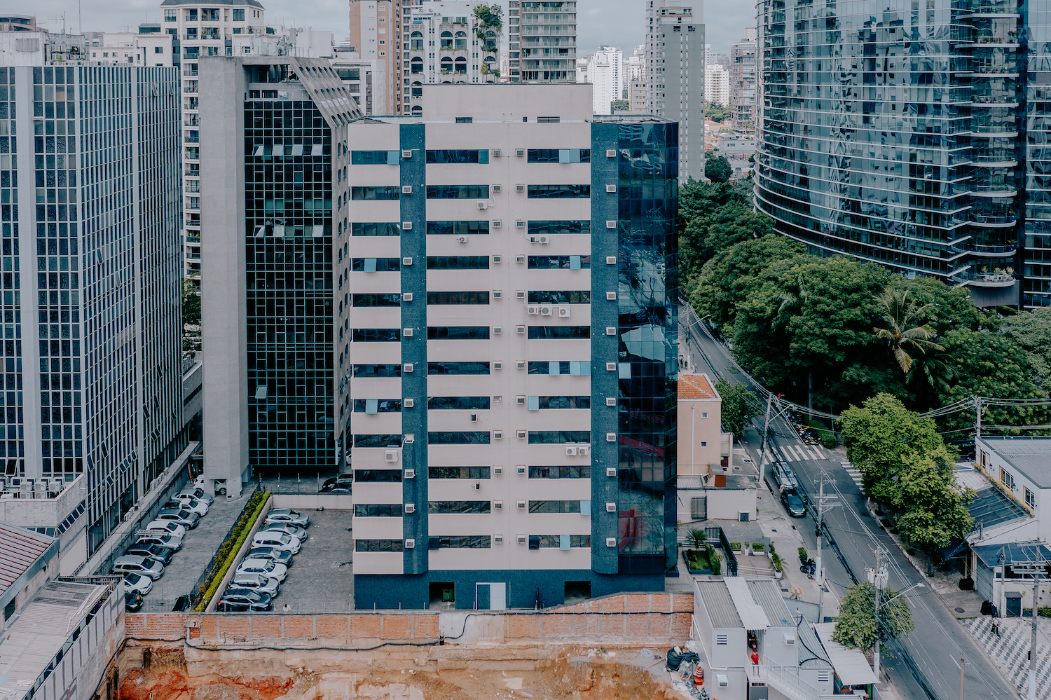Após recuperar prédios no centro de São Paulo, Planta avança para bairros nobres