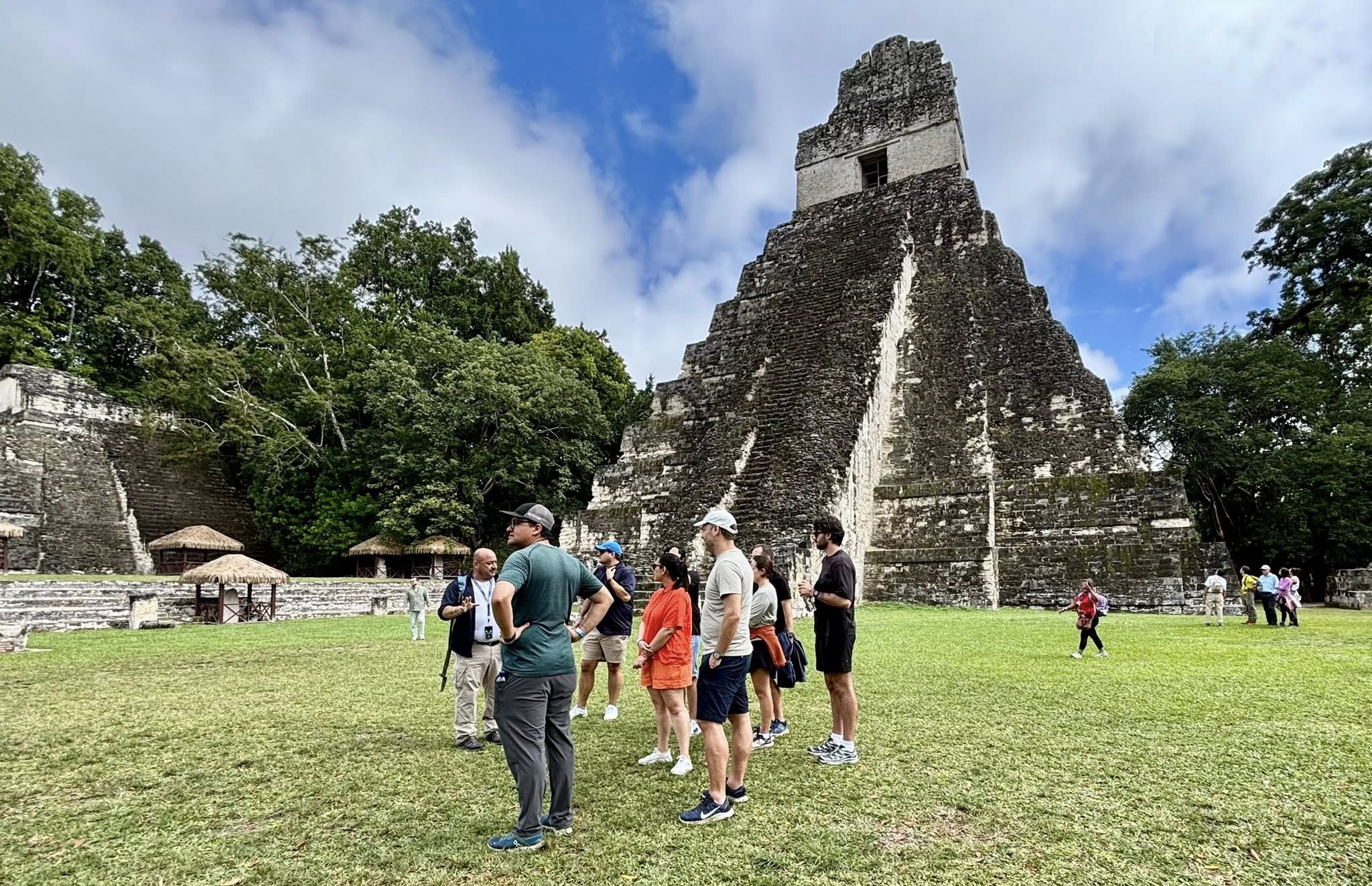 El hallazgo de una muela con incrustación de jade desafía lo que se sabía sobre los mayas