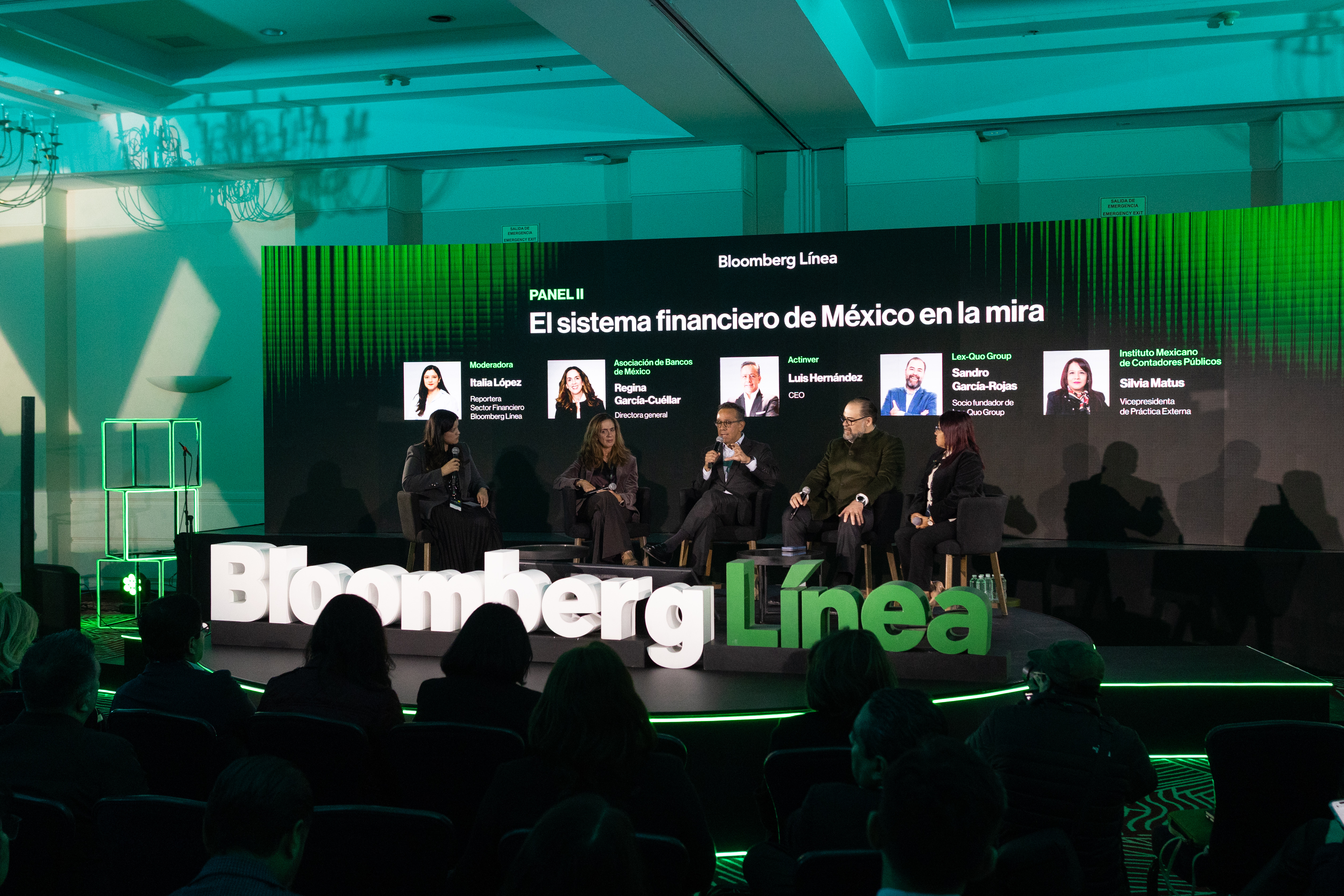 Bloomberg Línea Summit · México en la mira