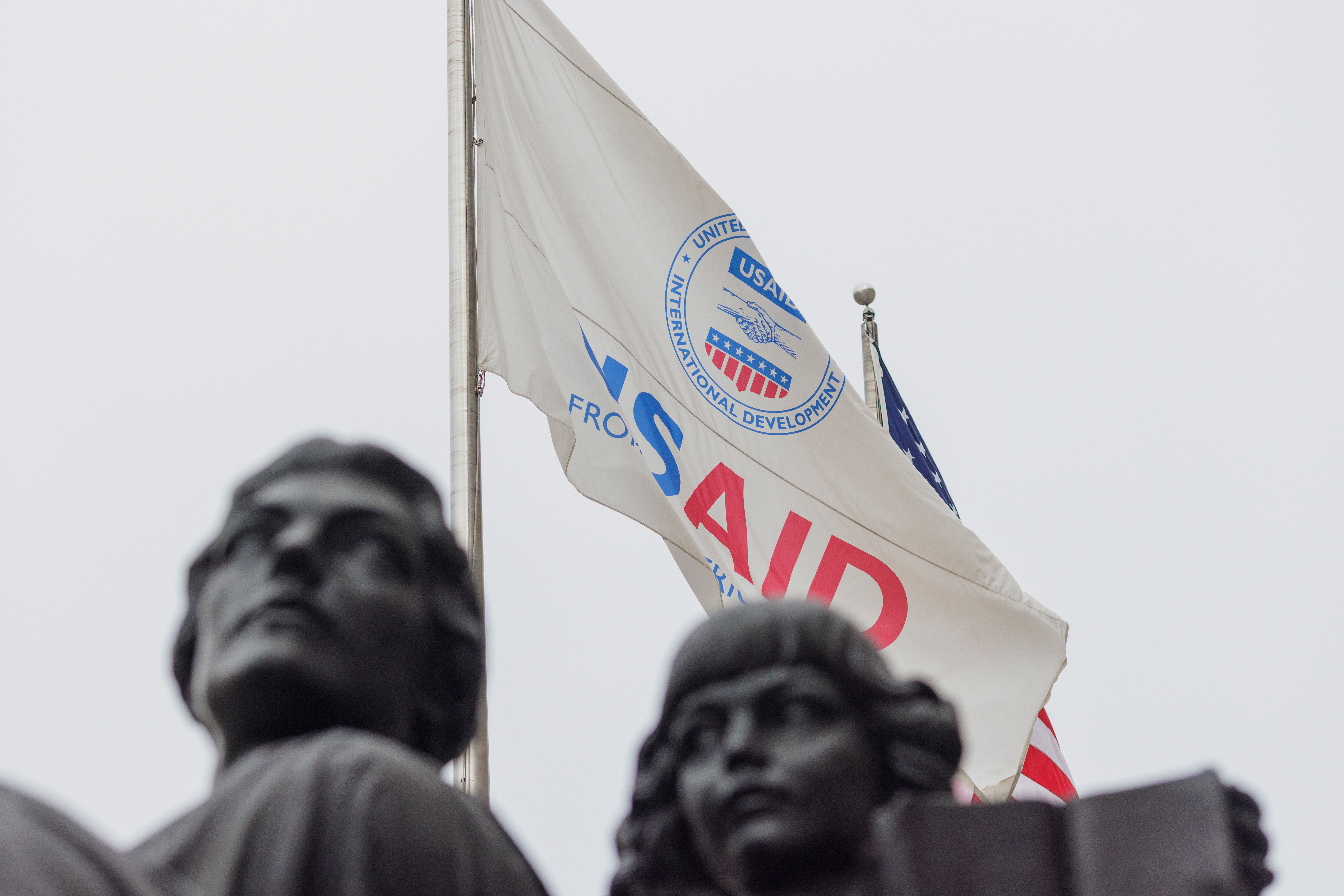 Cierre de USAID acrecentó conflictos, violencia y muertes en el mundo, según estudio Cierre de USAID acrecentó conflictos, violencia y muertes en el mundo, según estudio