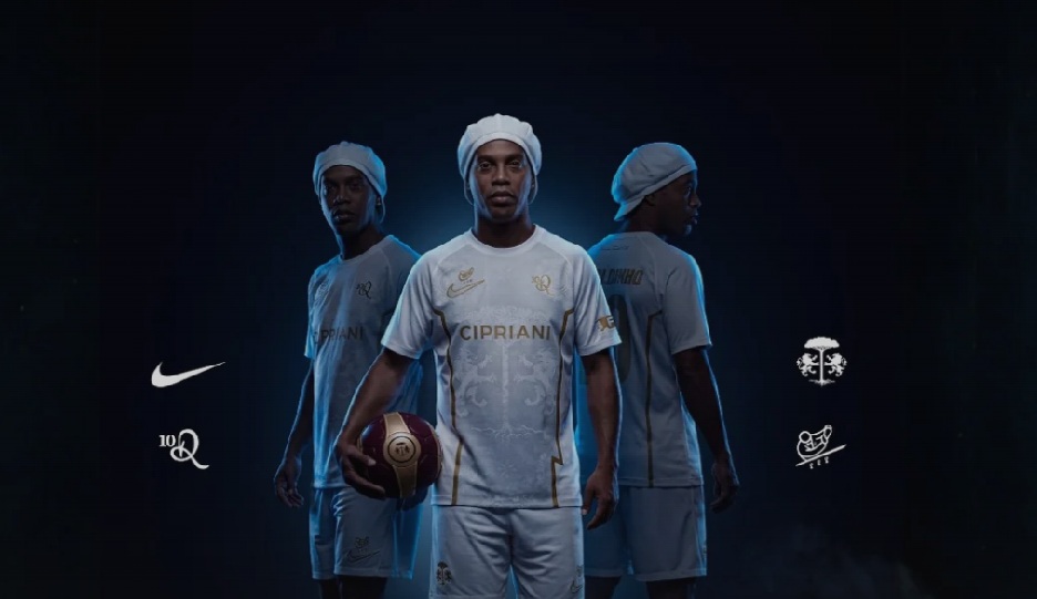 El Ravenna FC de Italia agota camisetas de Ronaldinho horas después de ficharlo, a su 46 años