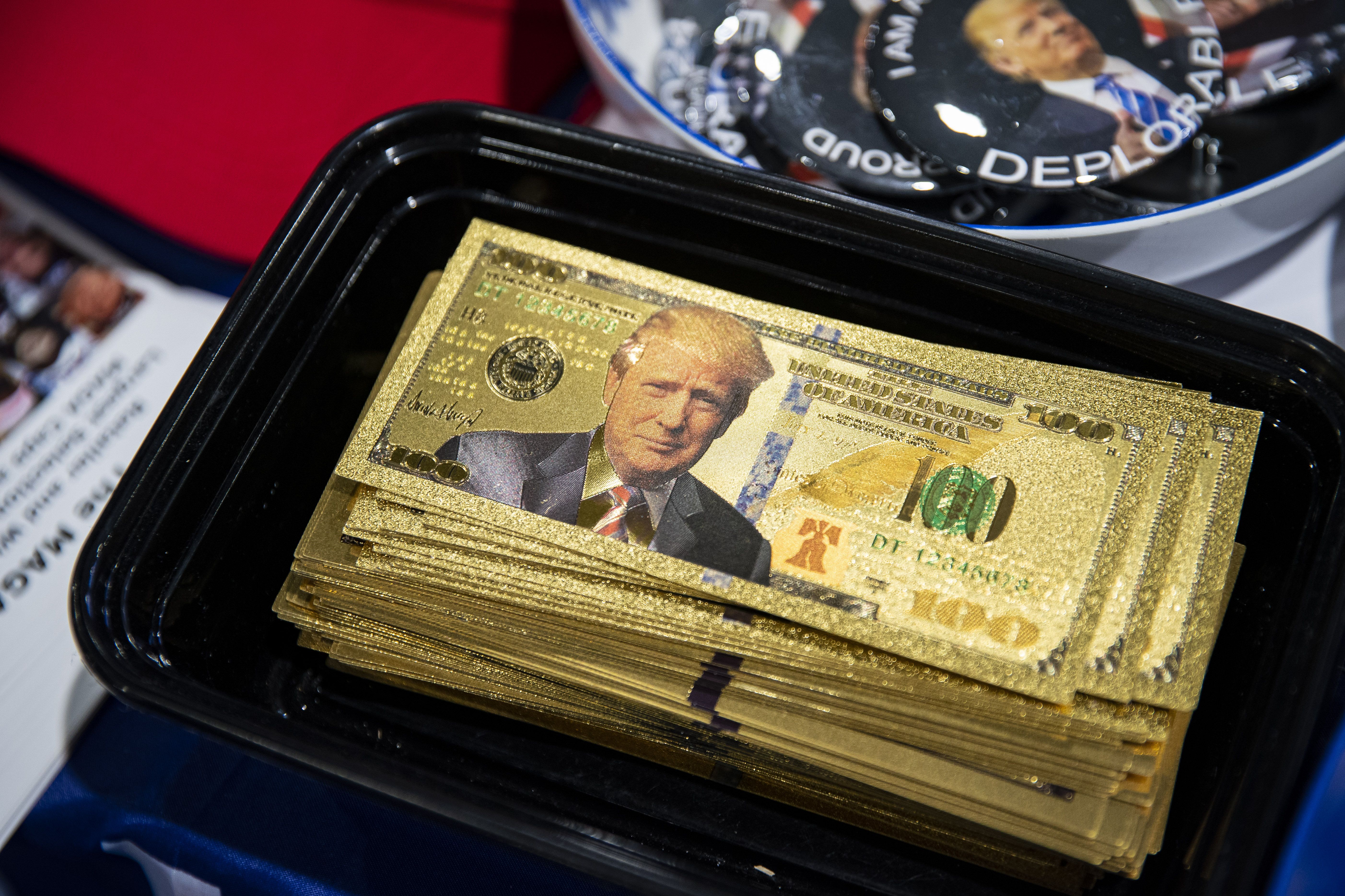 ¿Trump tendrá su propio billete? Sus aliados promueven uno de US$250 con su retrato, según el Post