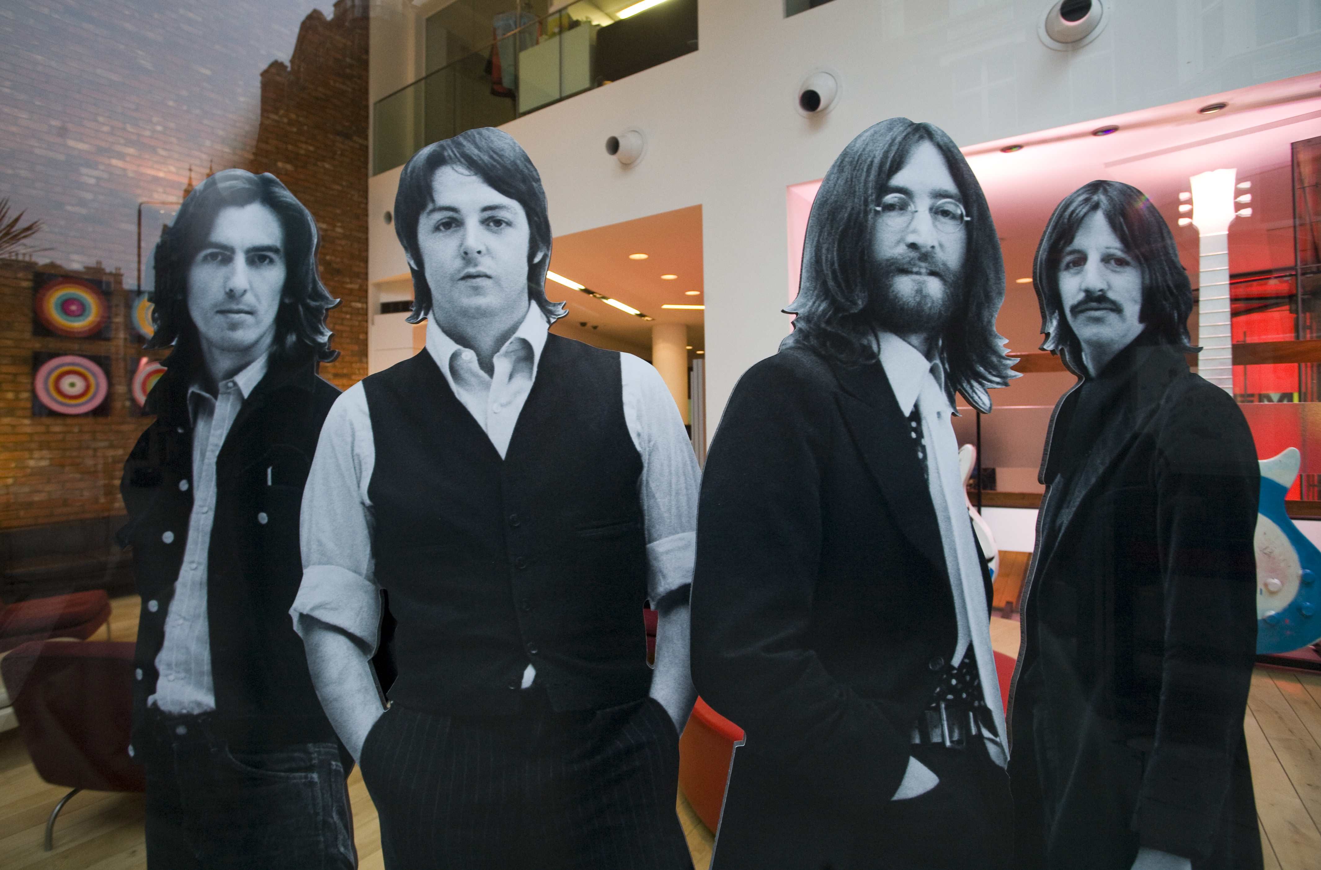 Anuncian la primera experiencia inmersiva oficial de The Beatles en 3 Savile Row: fecha, boletos y cómo será