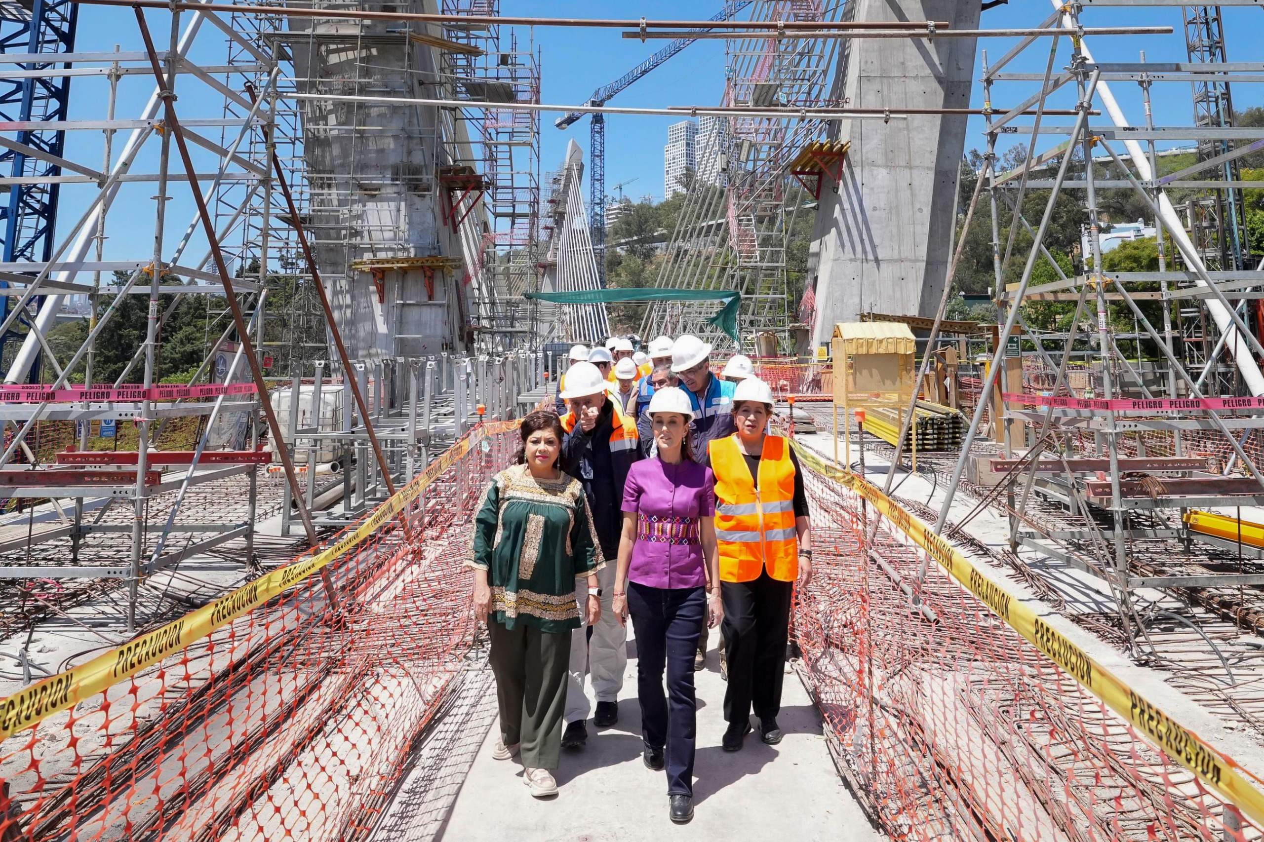 Ley de Infraestructura de Sheinbaum nace entre pros, contras y riesgos fiscales