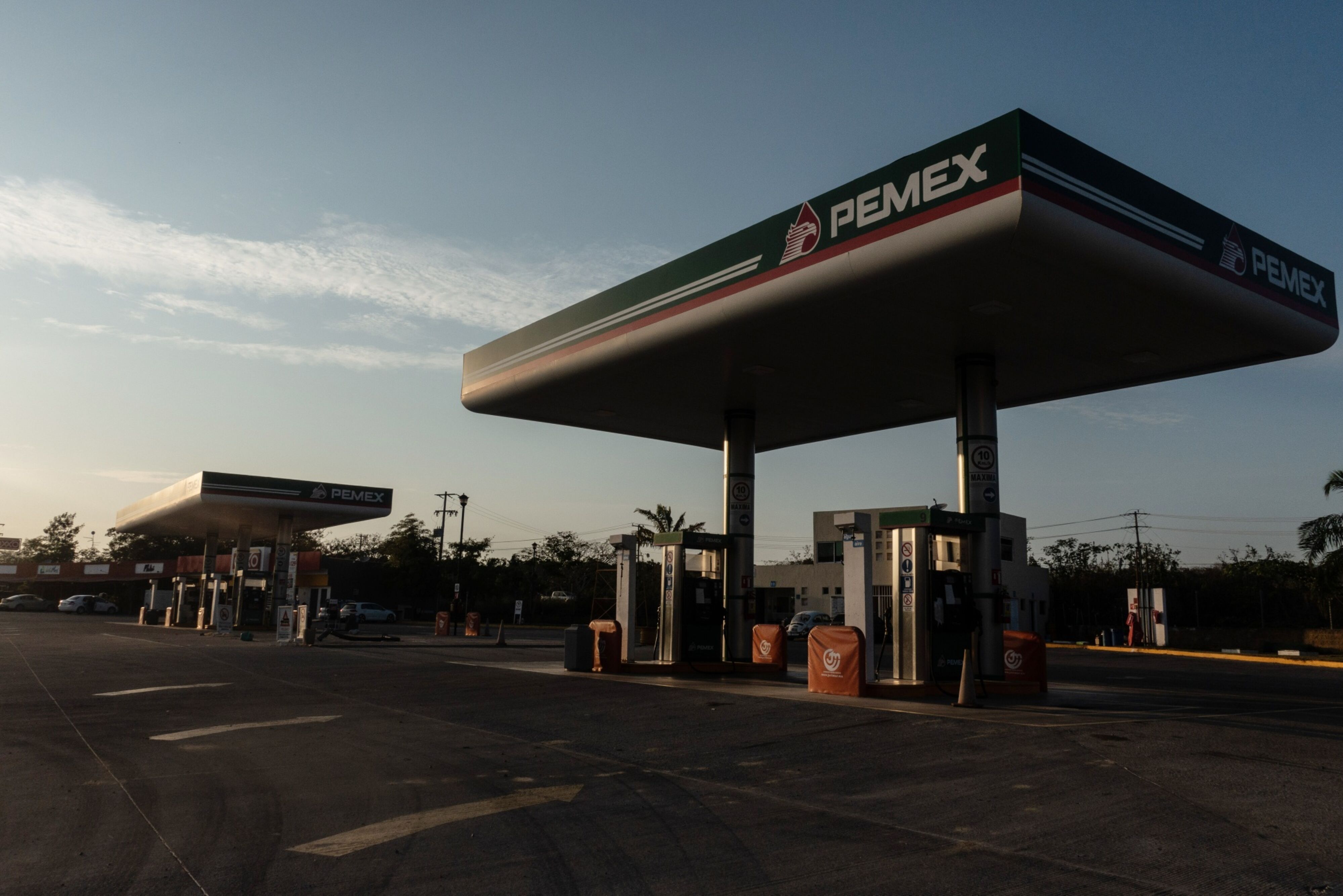 Pemex aumenta precio del diésel y gasolinas mientras el Gobierno valora subsidios 