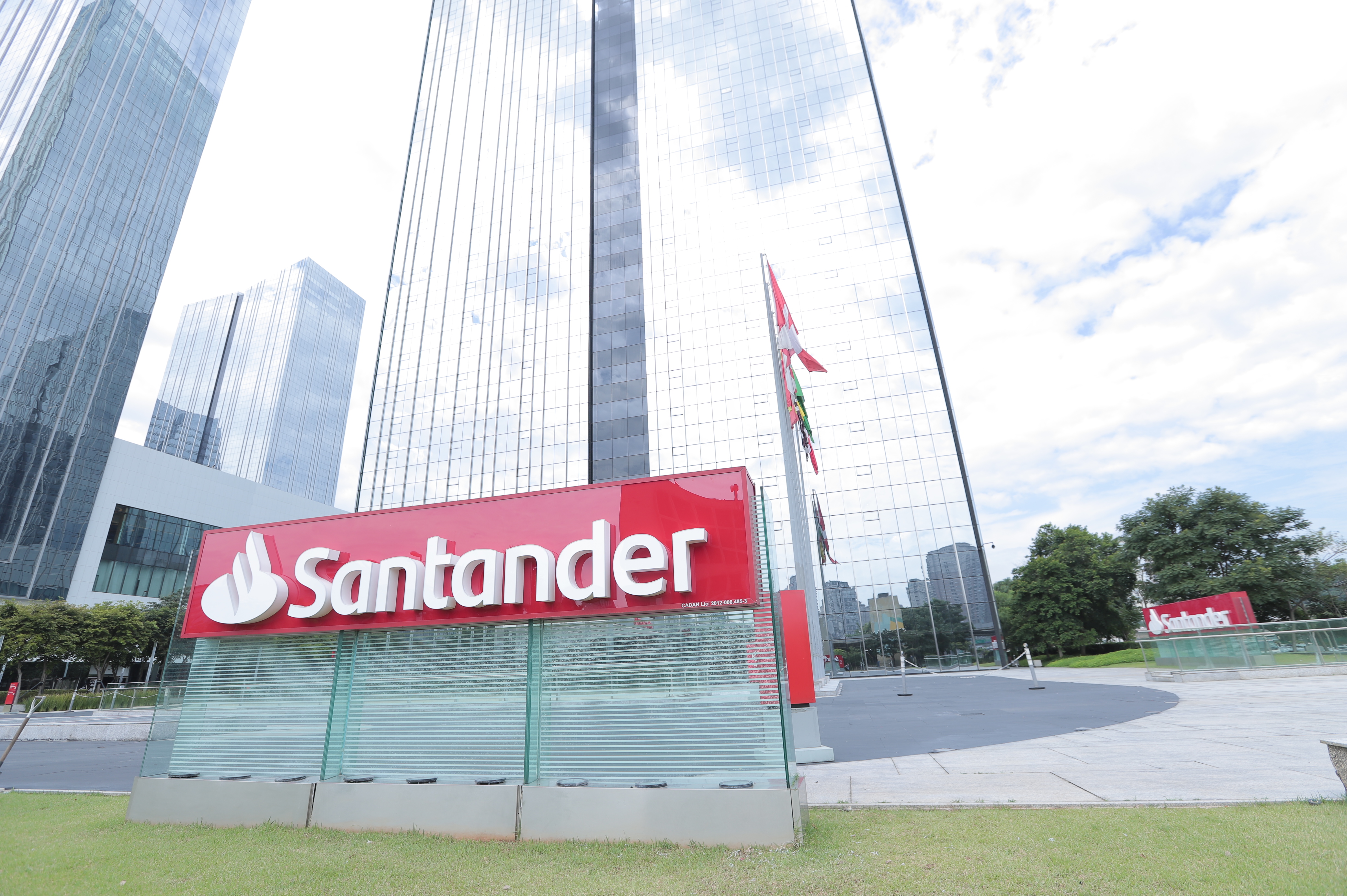 O plano do Santander para crescer em atacado: 'centenas' de novos banqueiros