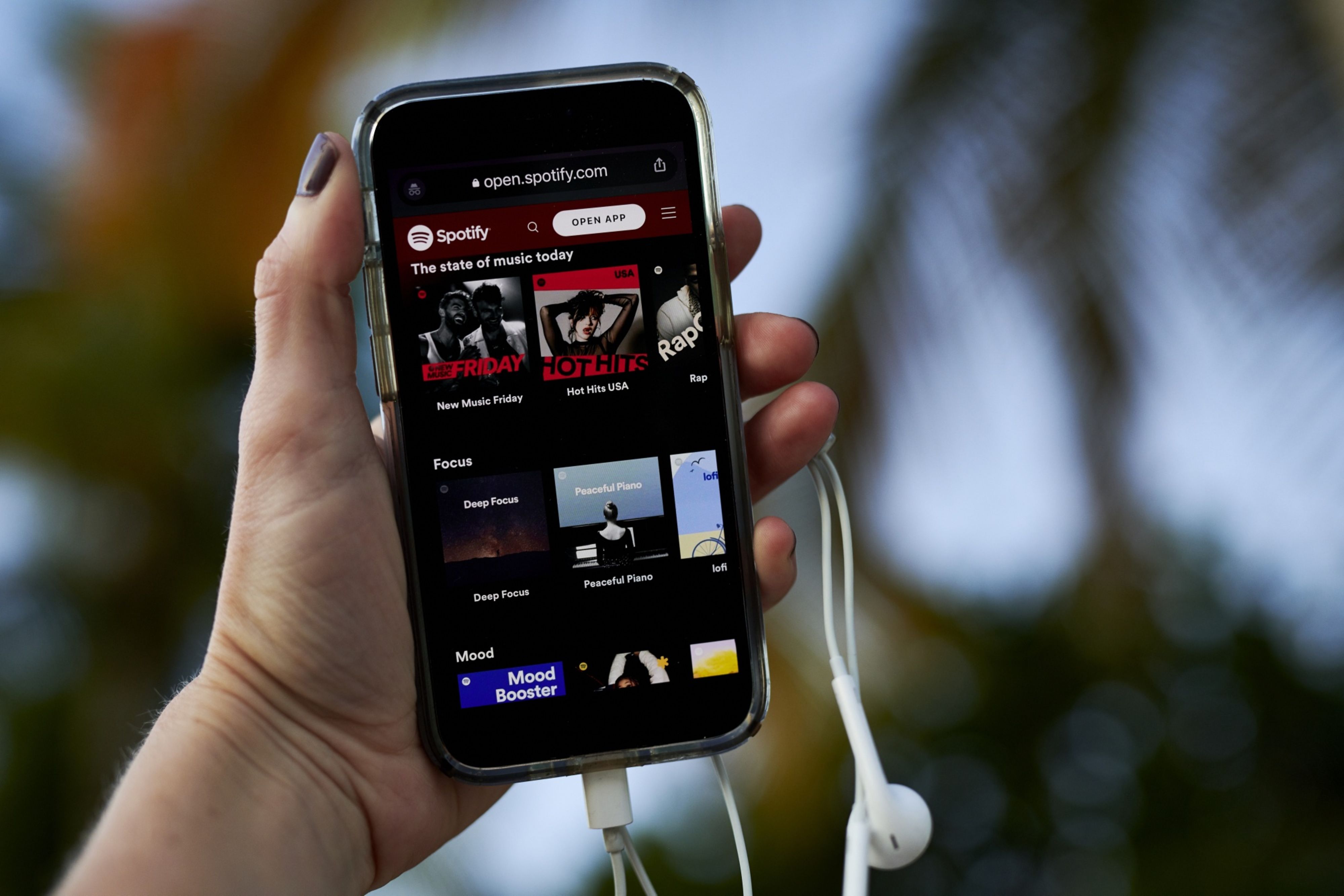 Spotify pode entrar no mercado de vídeos oferecendo mais que