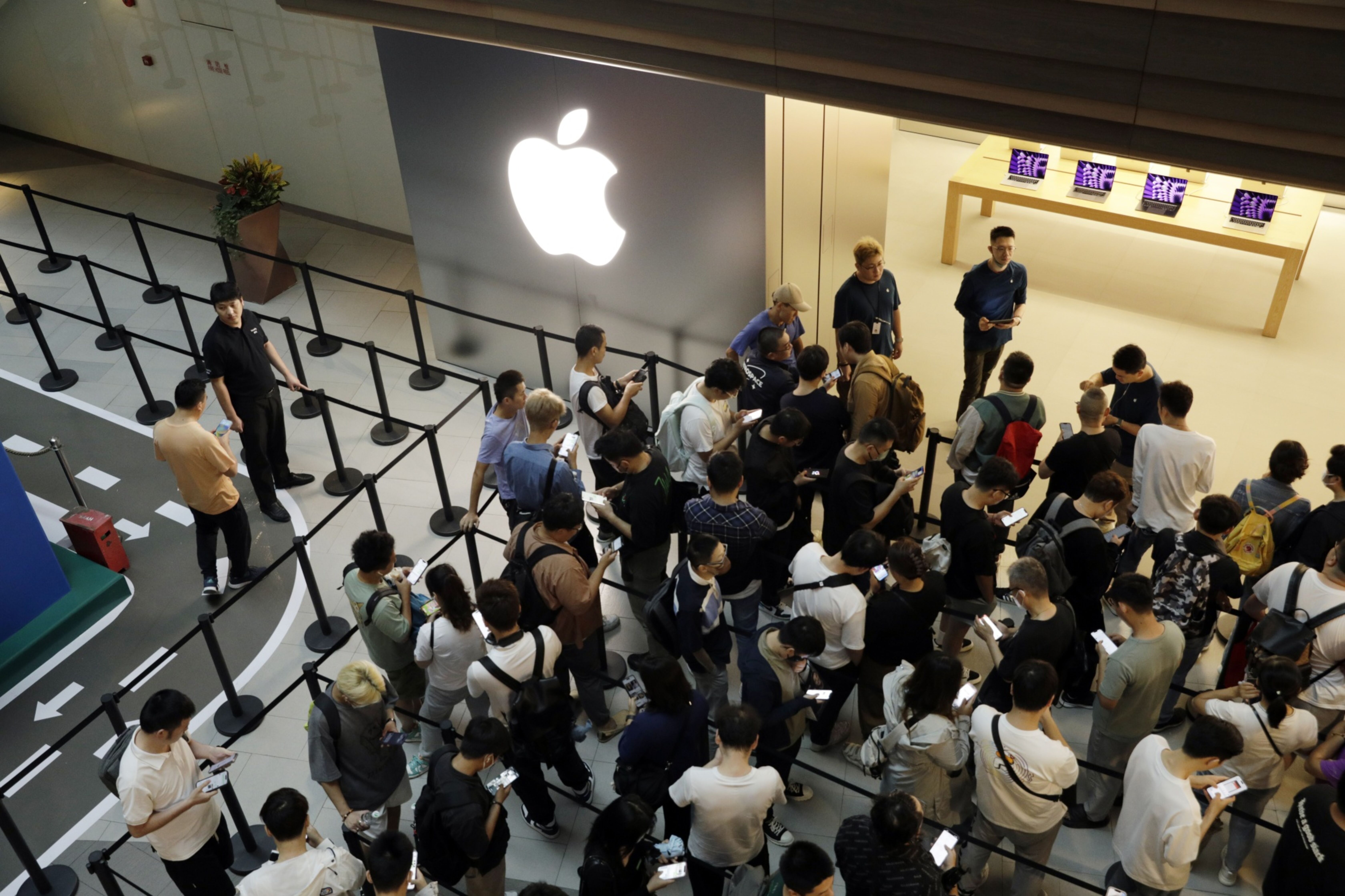 MoMo ofrece pago a plazos para compras en línea de tienda de Apple en  Vietnam, Economía