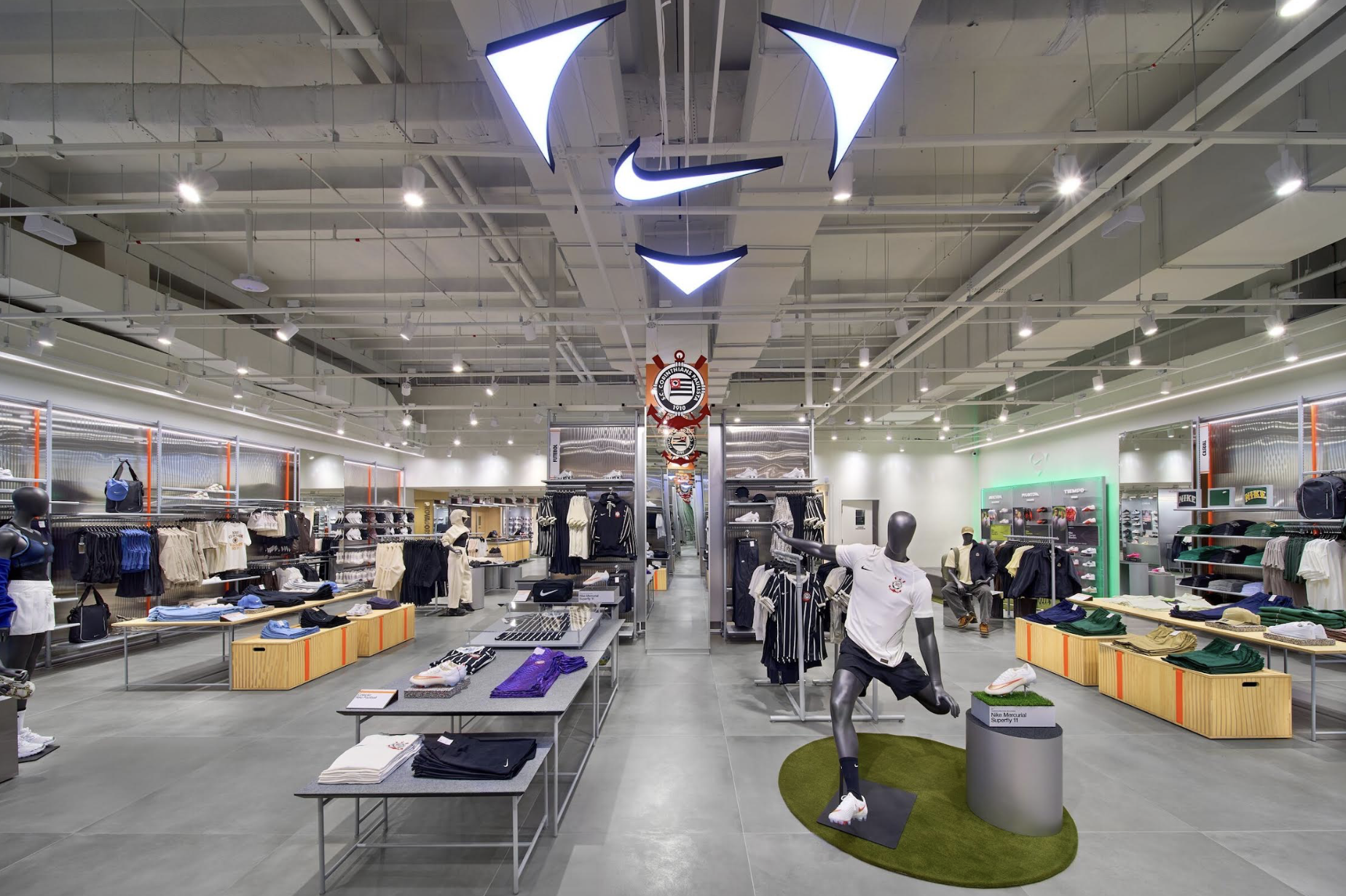 Nike amplía su presencia en Brasil tras renovar el contrato de distribución con Grupo SBF hasta 2034