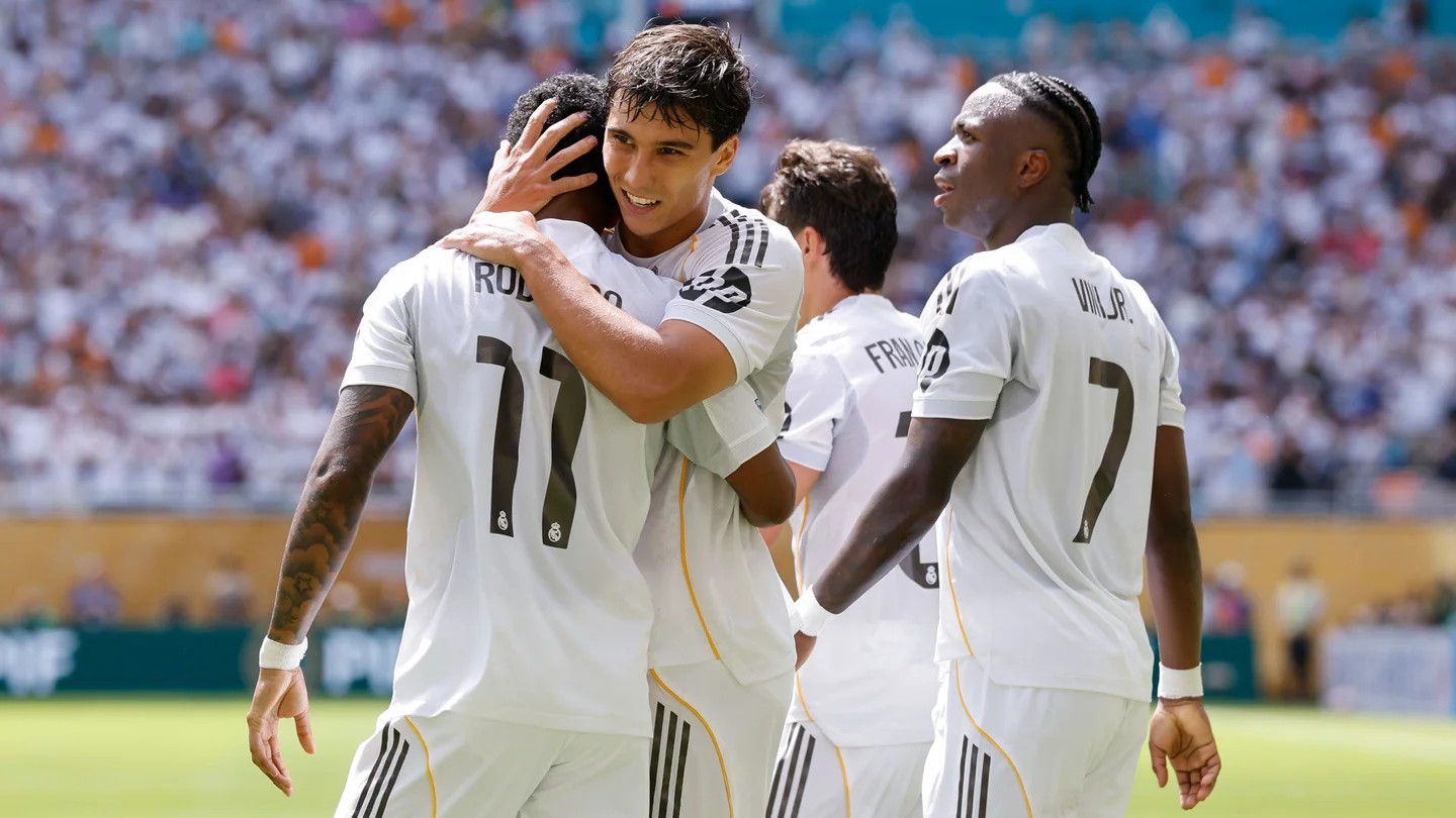 Del Real Madrid al FC Barcelona: los 20 equipos de fútbol con más ingresos en la temporada 2024/25 Del Real Madrid al FC Barcelona: los 20 equipos de fútbol con más ingresos en la temporada 2024/25