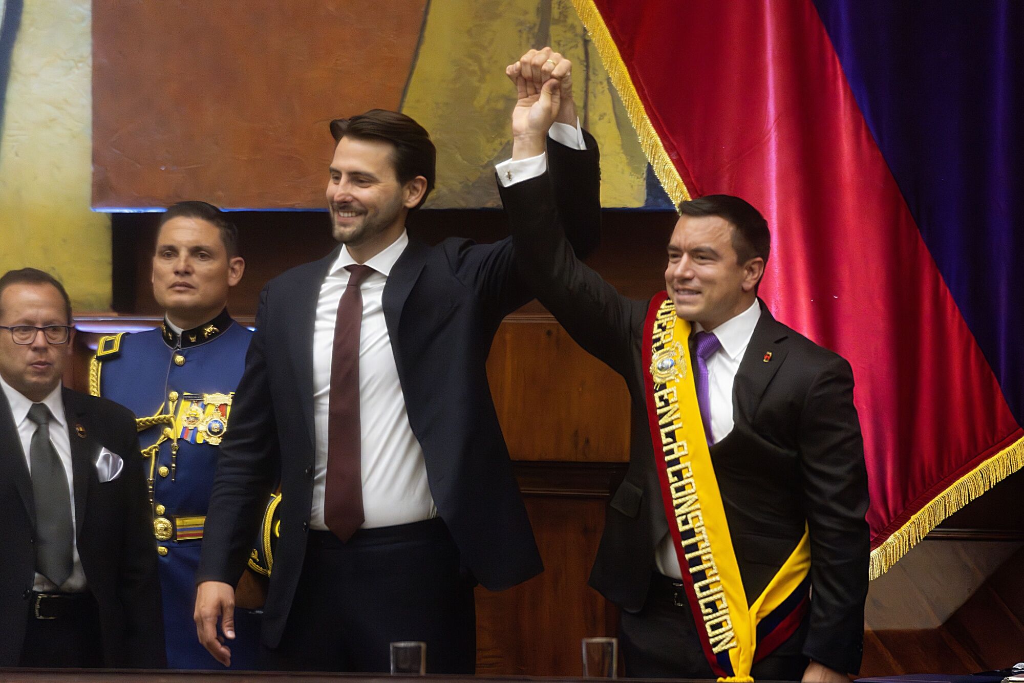Niels Olsen renuncia a la presidencia de la Asamblea Nacional del Ecuador Niels Olsen renuncia a la presidencia de la Asamblea Nacional del Ecuador