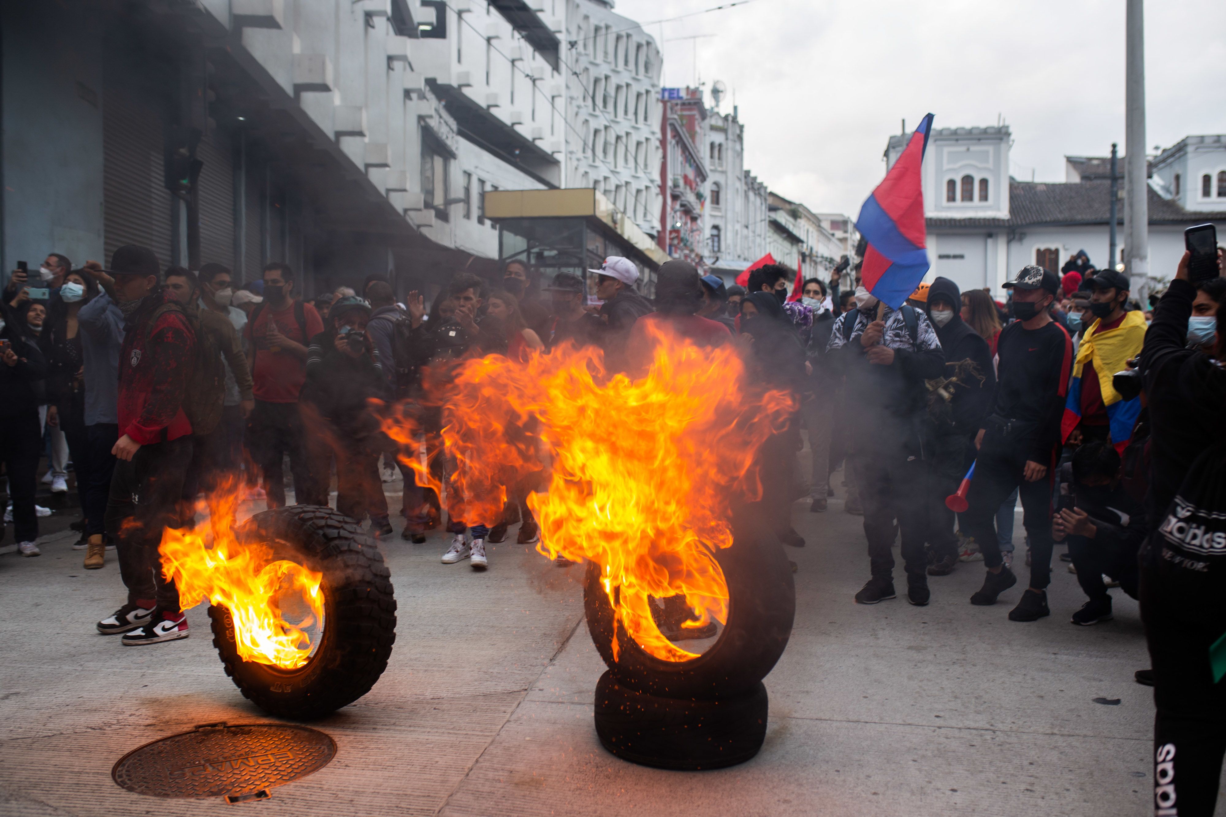 País sob estado de exceção: a vida dos equatorianos na segunda semana de protestos