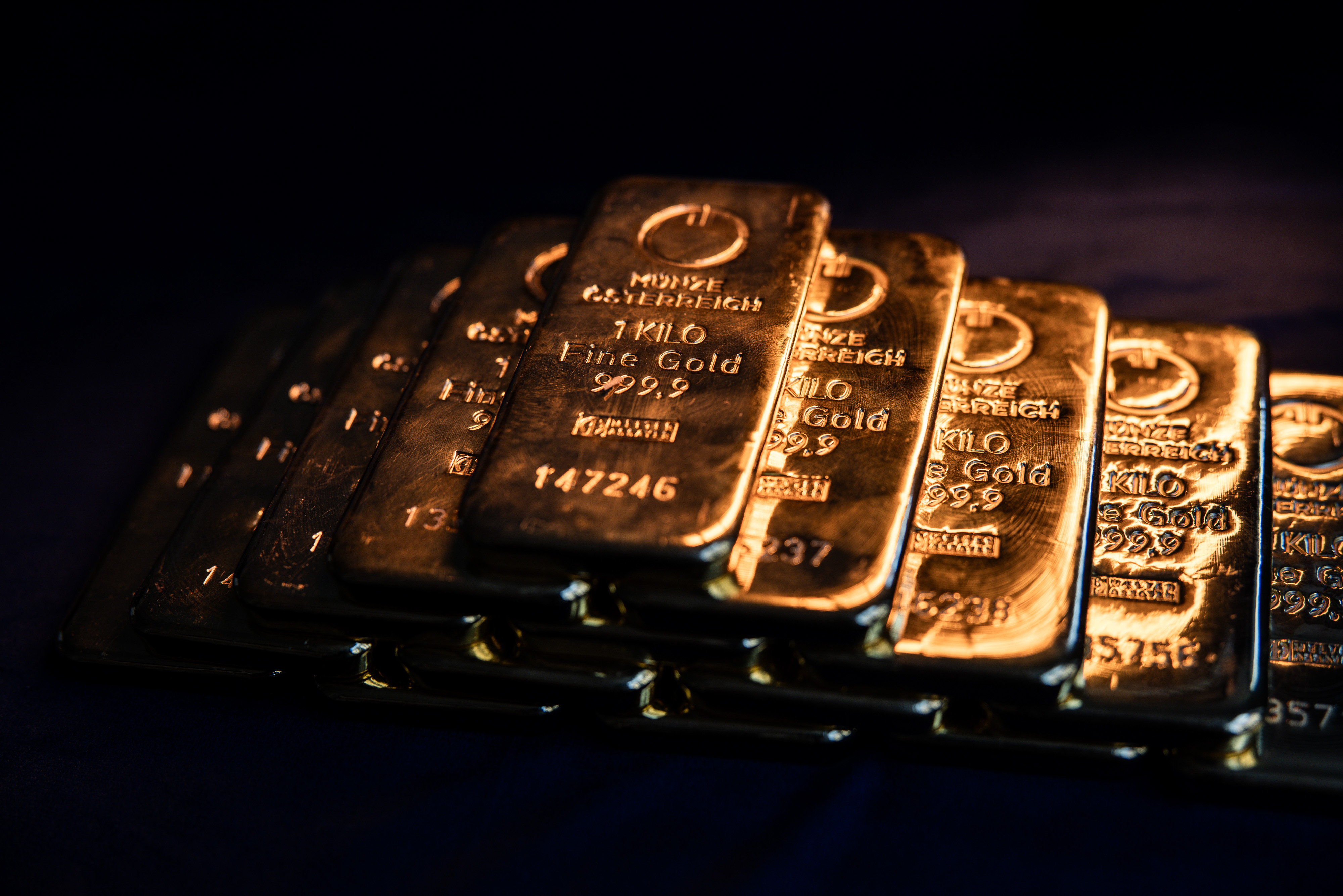 Oro digital en pesos: la nueva inversión desde un gramo con tarjeta de débito