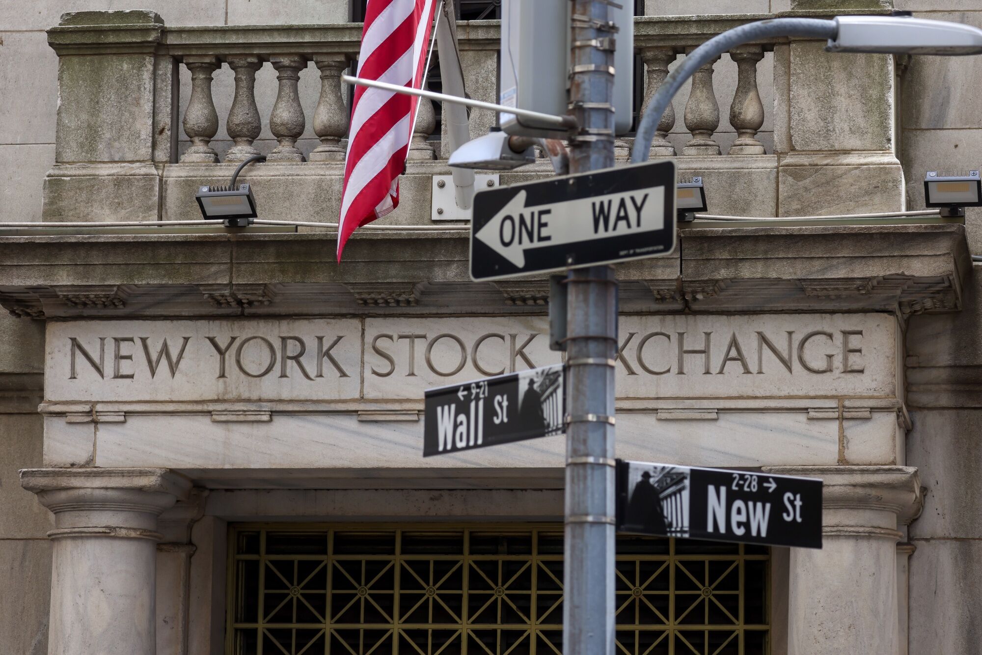 IPO de YPF Luz como “caso testigo” del retorno argentino a Wall Street: cuánto podría valer