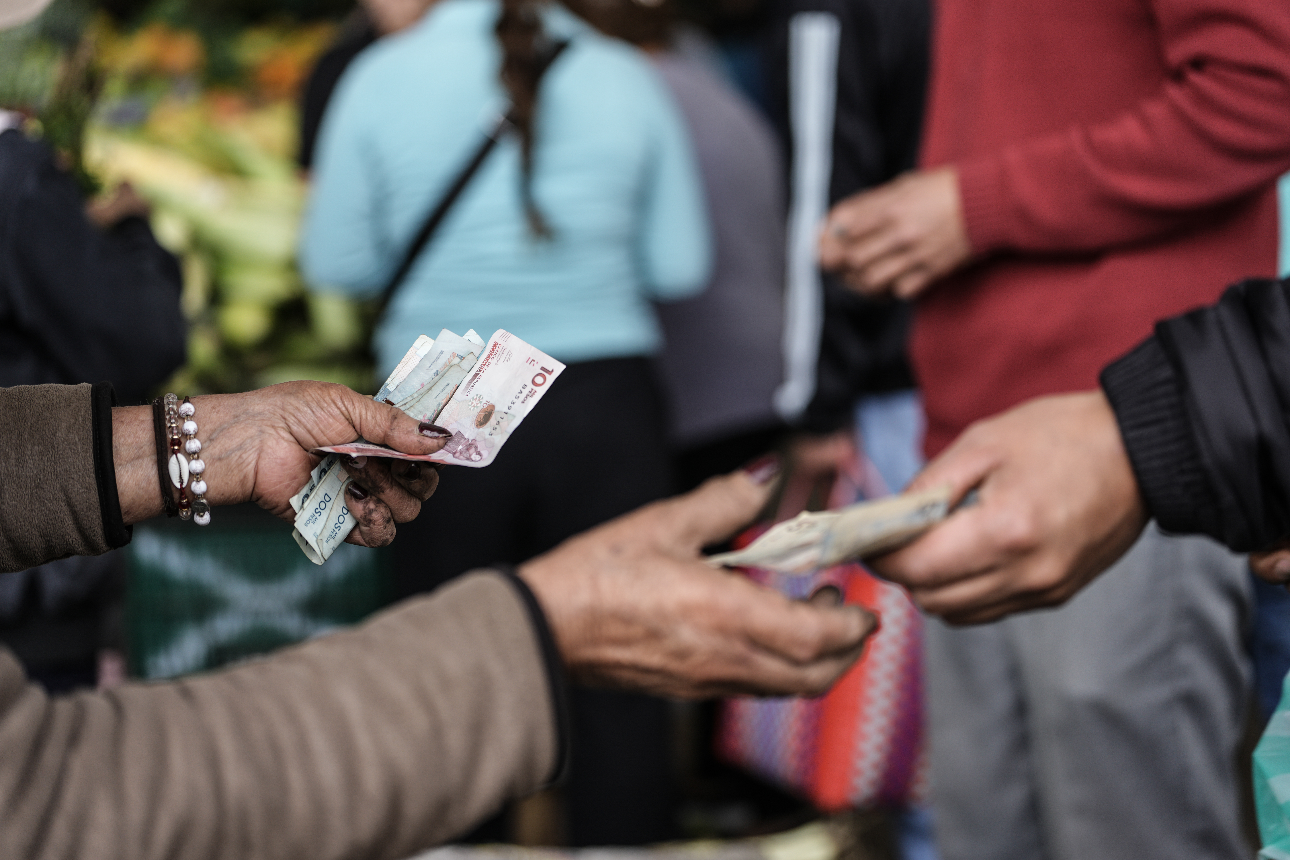 Gobierno De la Espriella busca desfinanciar terroristas limitando el uso de efectivo 