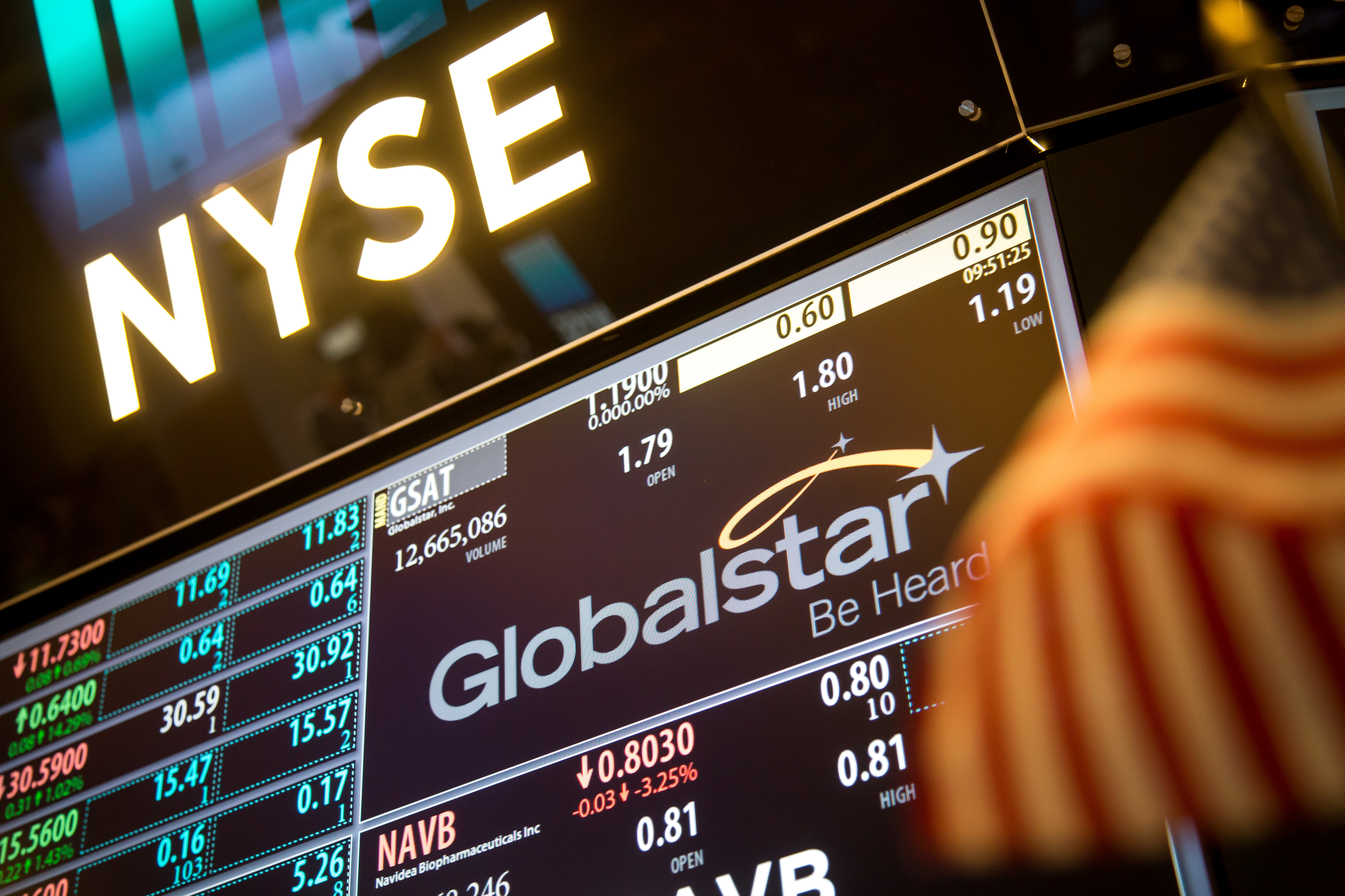 Bezos vs Musk: Globalstar se dispara con compra de Amazon y acelera competencia con Starlink Bezos vs Musk: Globalstar se dispara con compra de Amazon y acelera competencia con Starlink