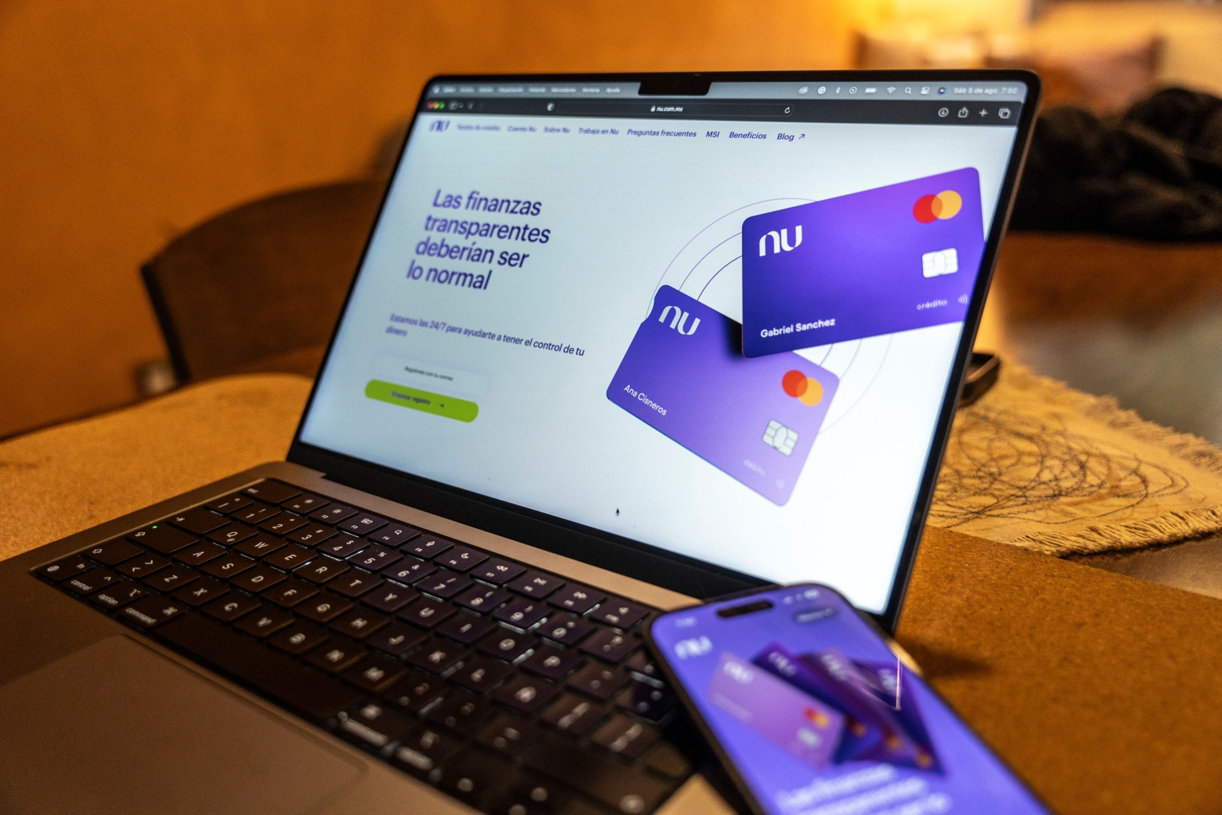 Nubank avança na Colômbia e alcança o quinto lugar em saldo de contas poupança