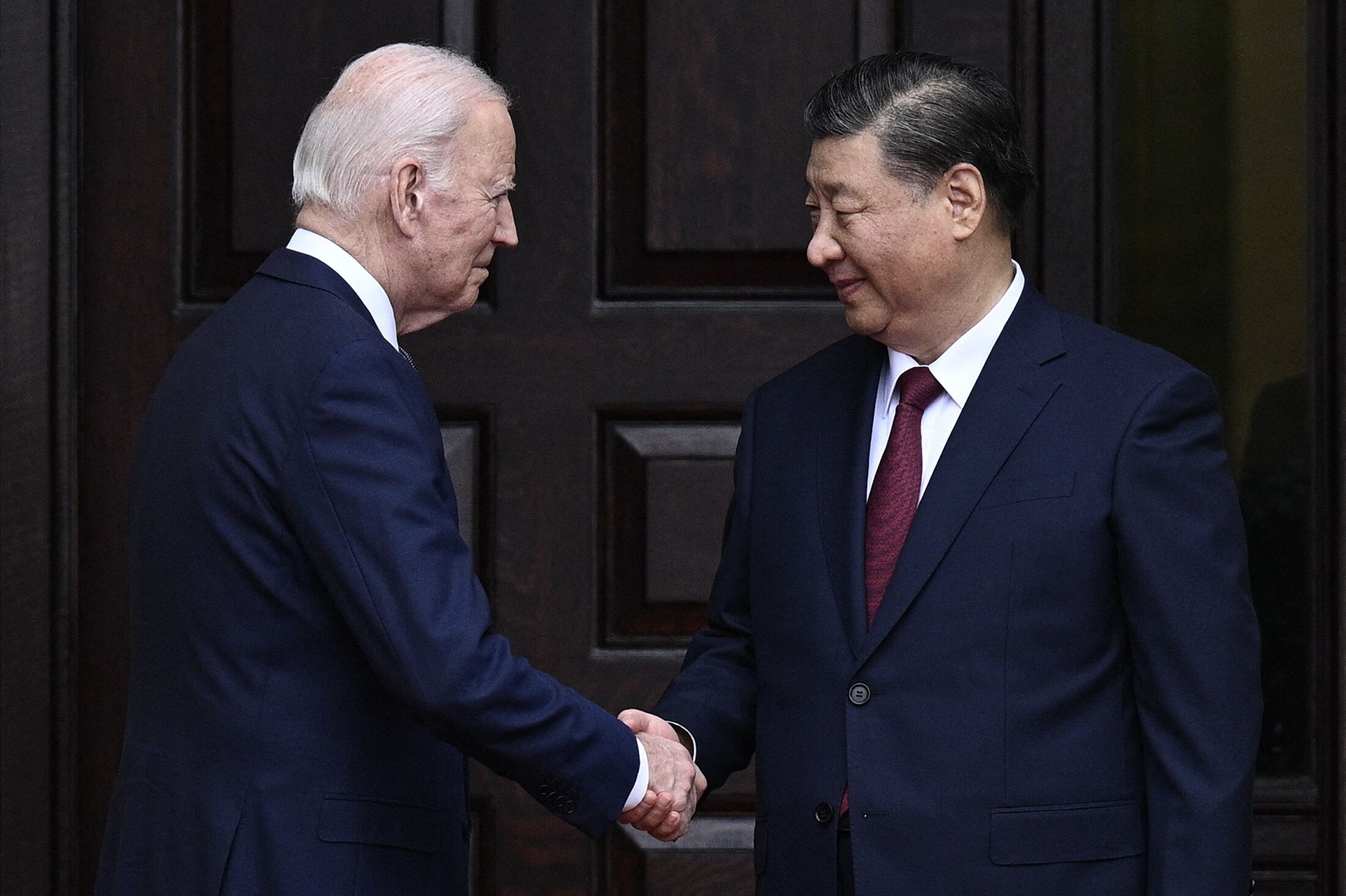Xi Jinping meets US CEOs in bid to attract investment…