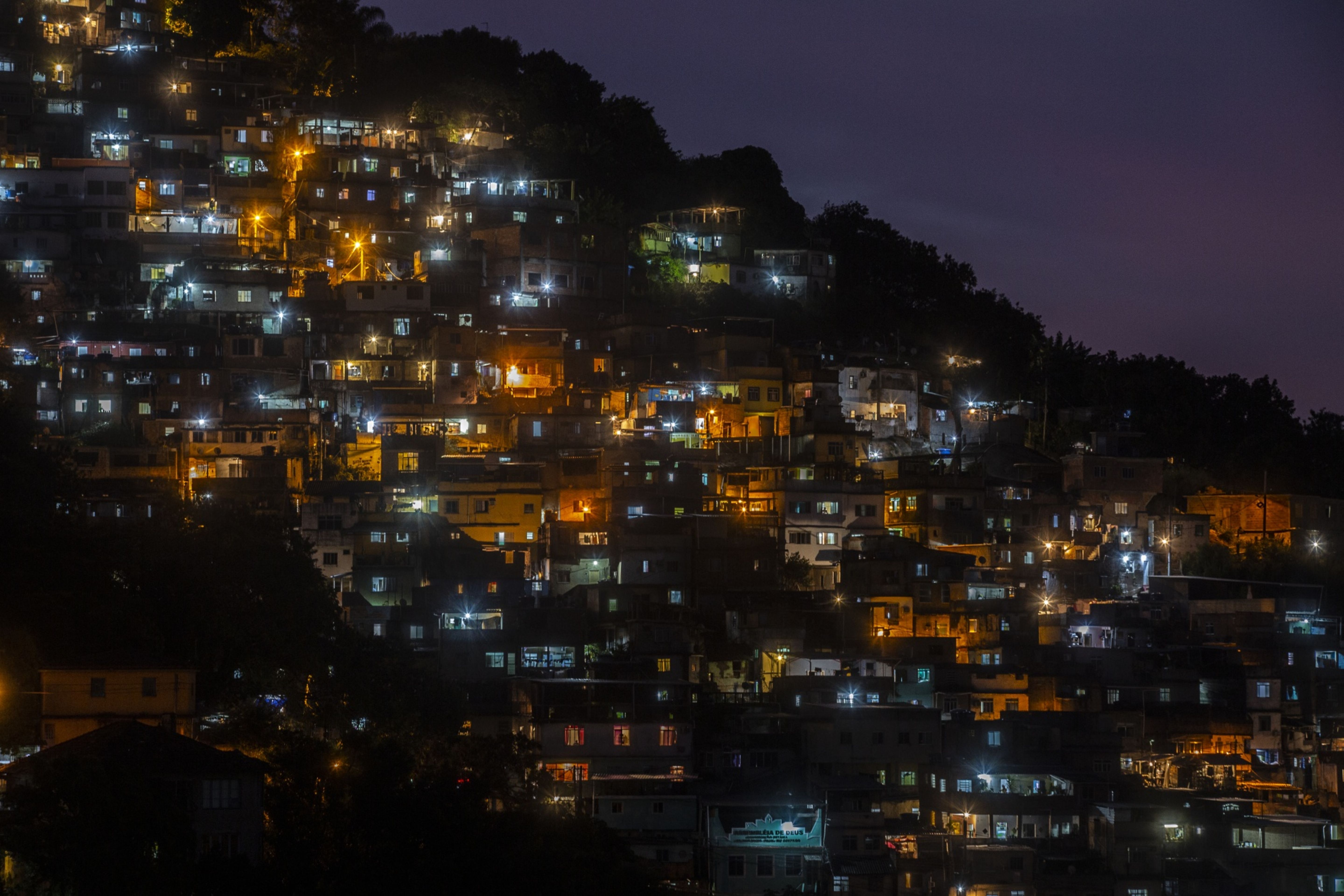 Moïse Kabamgabe, Beto Freitas y el mercado de capitales