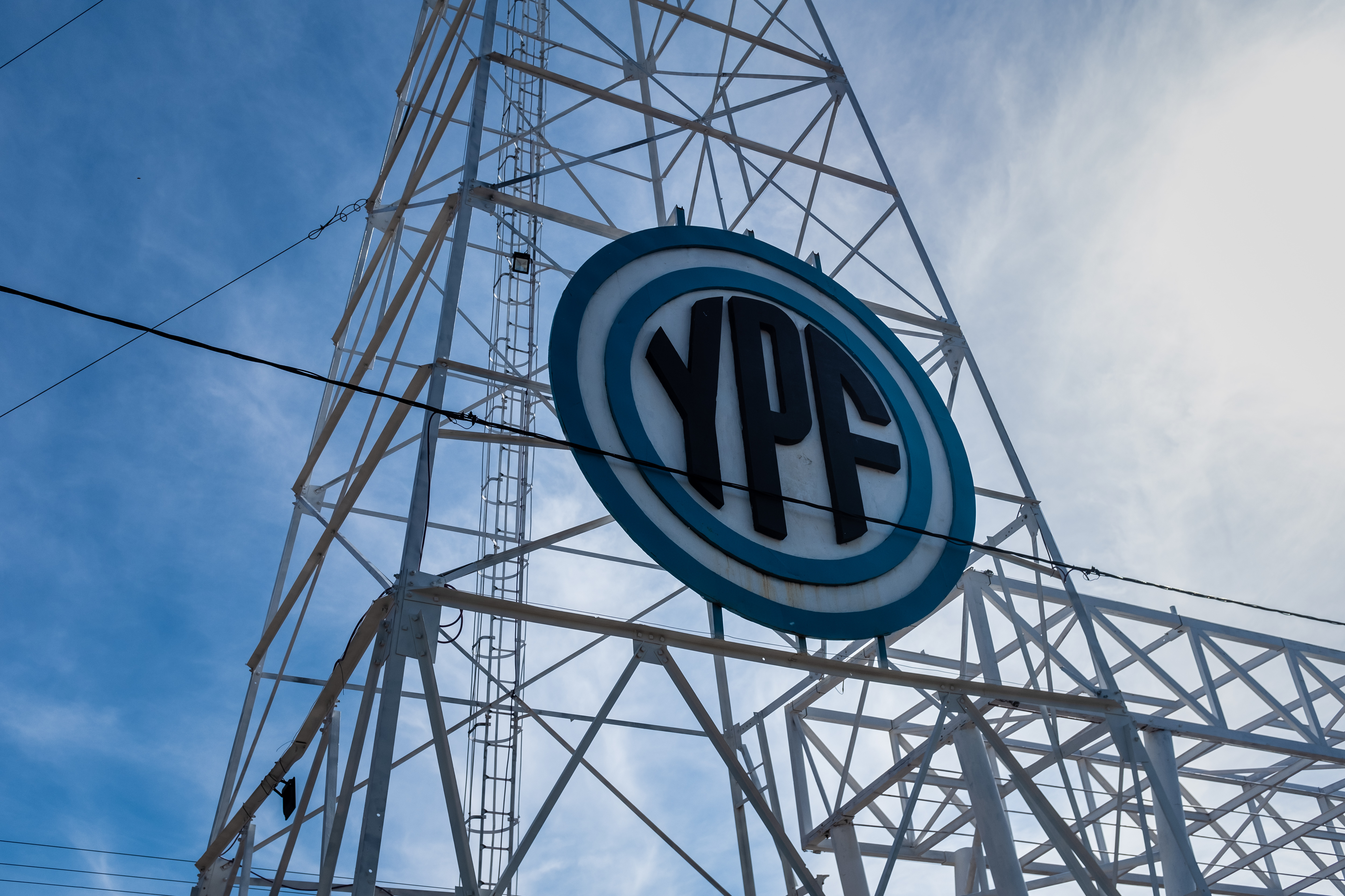Financiamiento clave para Vaca Muerta: YPF busca US$500 millones del BID para infraestructura