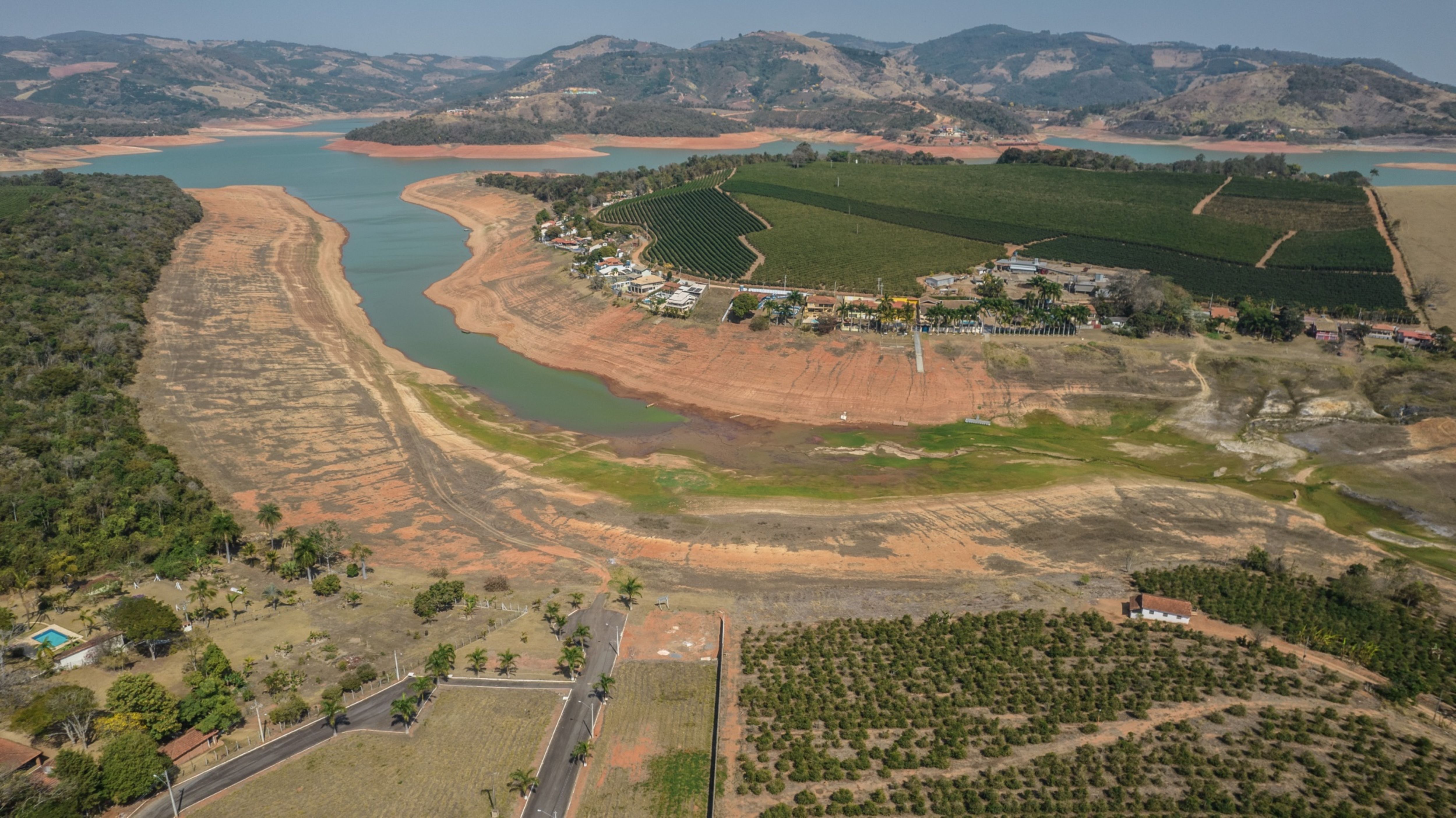 Super El Niño pode levar milhões à pobreza e reduzir PIB regional em 2%, alerta Cepal