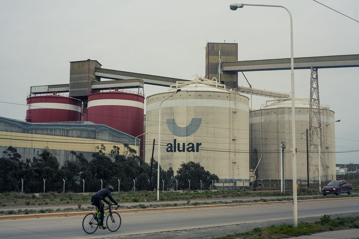 Aluar acelera su apuesta energética con inversión de US$50 millones en baterías para el sistema eléctrico Aluar acelera su apuesta energética con inversión de US$50 millones en baterías para el sistema eléctrico