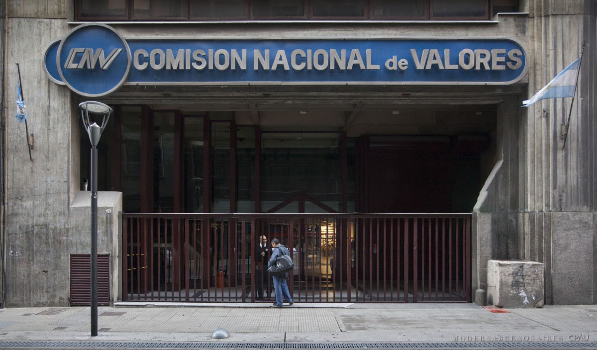Gobierno de Milei celebra “big bang desregulatorio” por automatización en el mercado de capitales 