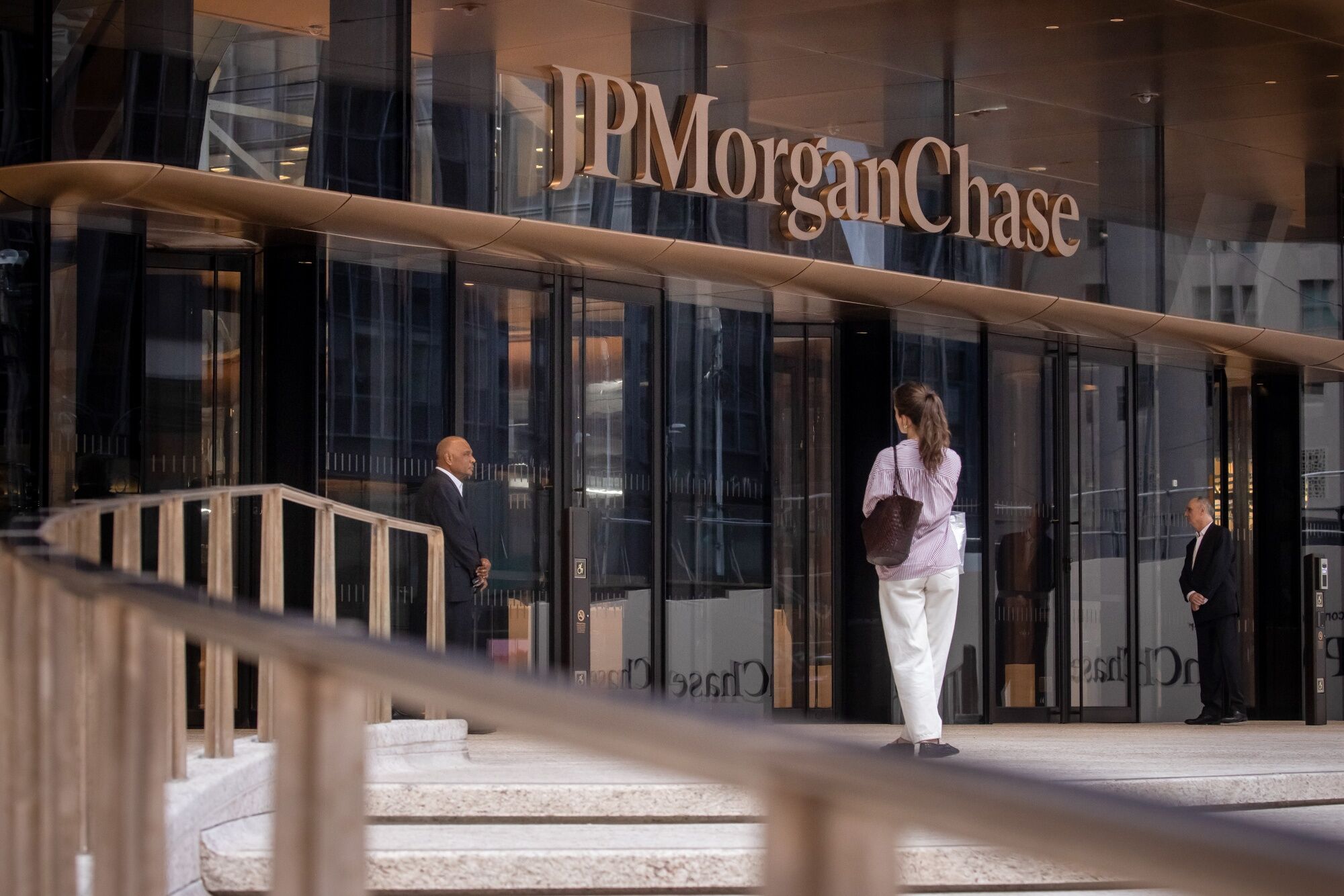 “Vemos el riesgo - retorno actual como atractivo”, dice JPMorgan sobre bancos argentinos
