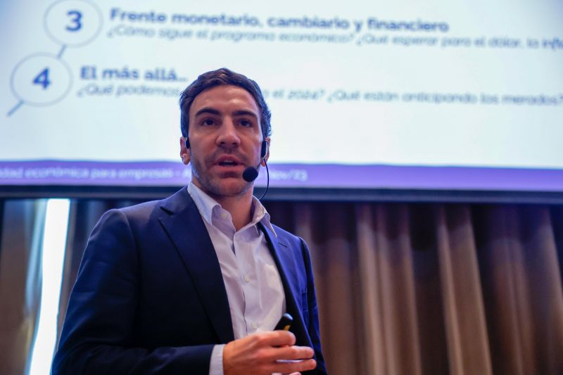 La señal cambiaria que dejó el Presupuesto y cómo impacta la decisión de la Fed, según Santiago Bulat
