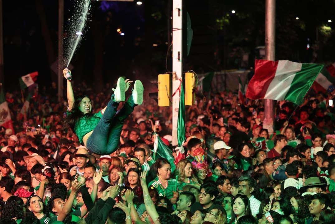 Ley Seca: Ciudad de México prohíbe venta de bebidas alcohólicas para el partido México vs República Checa