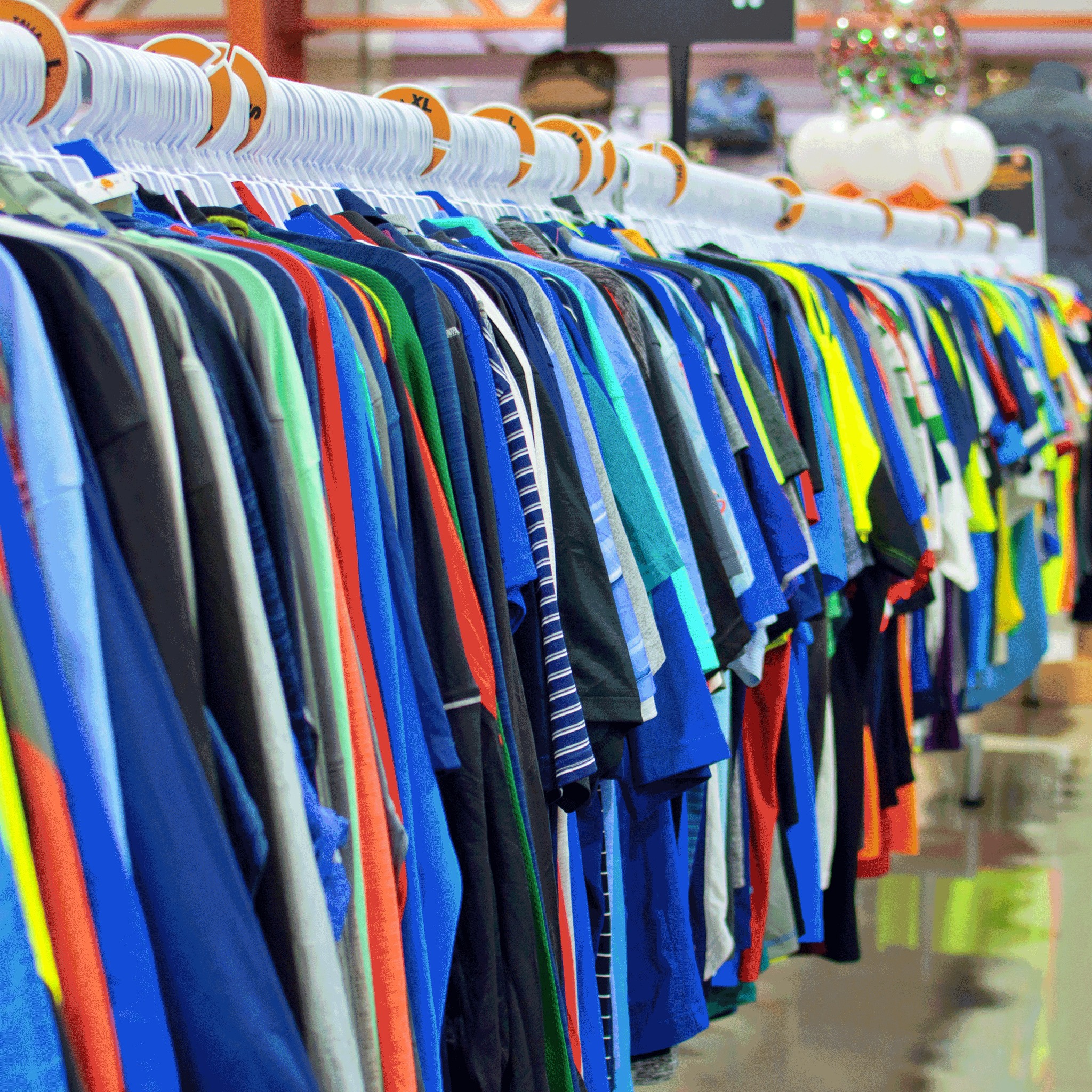 Argentina acorta su brecha con el mundo en precios de bienes durables, ropa y calzado