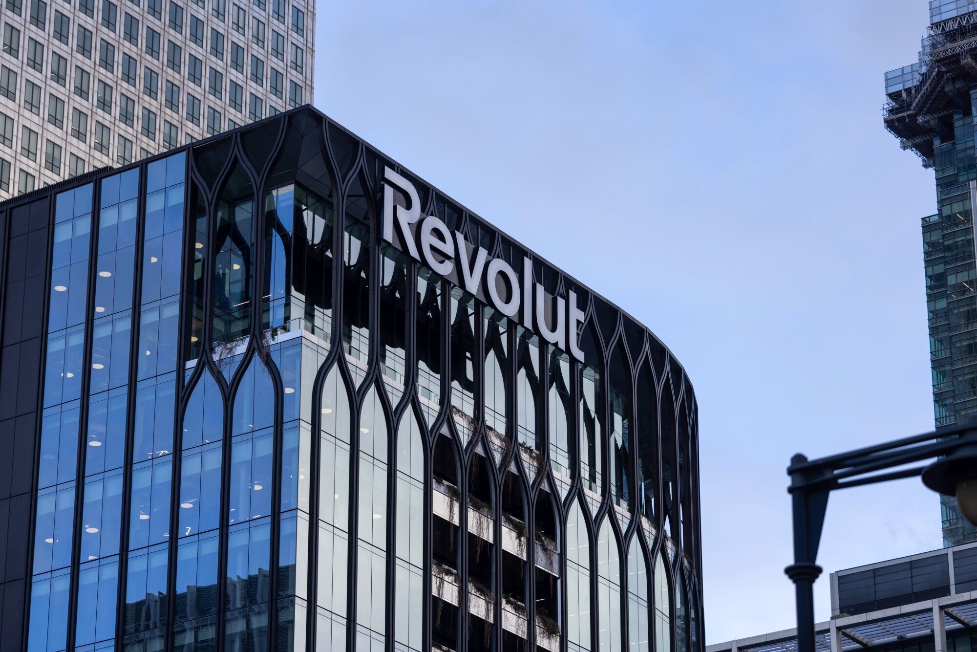 Revolut recibe luz verde del BCRA para comprar el Banco Cetelem de BNP Paribas