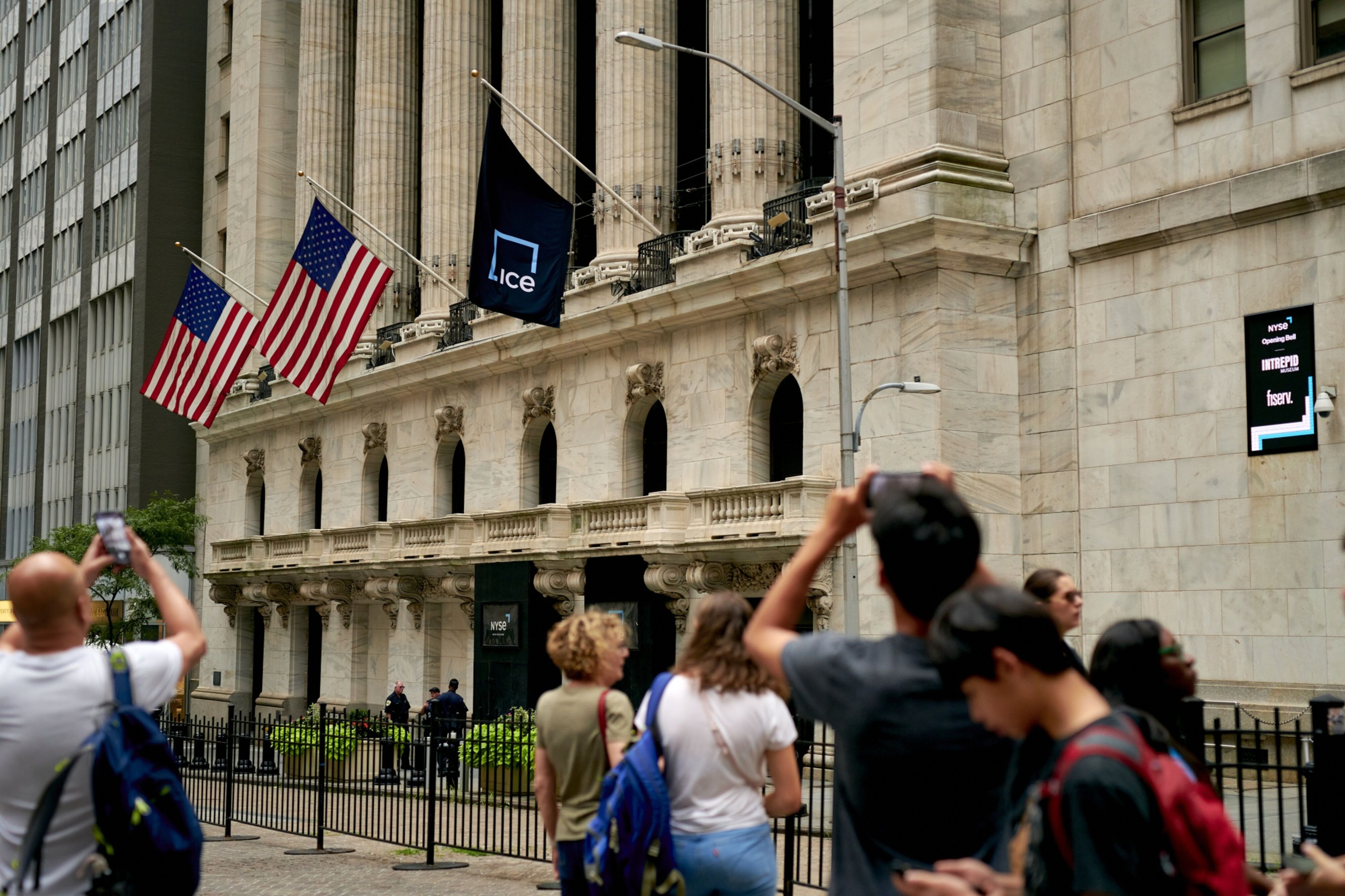 Wall Street chiude in positivo nonostante il conflitto in Medio Oriente;  Ipsa…
