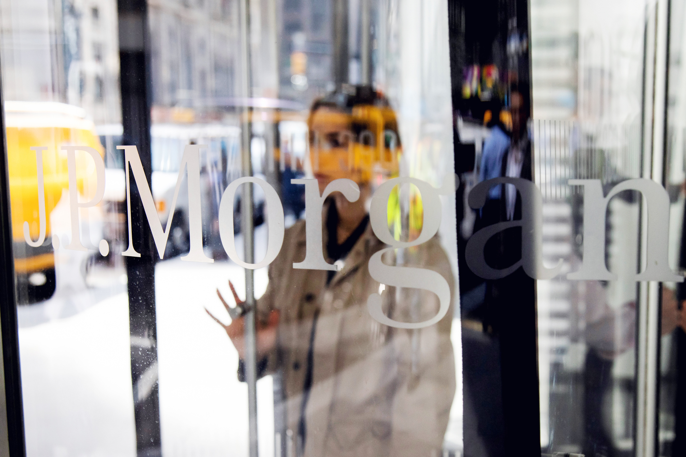 Las dos tareas que tendrá el nuevo gobierno para dinamizar la inversión en Colombia, según JPMorgan Las dos tareas que tendrá el nuevo gobierno para dinamizar la inversión en Colombia, según JPMorgan